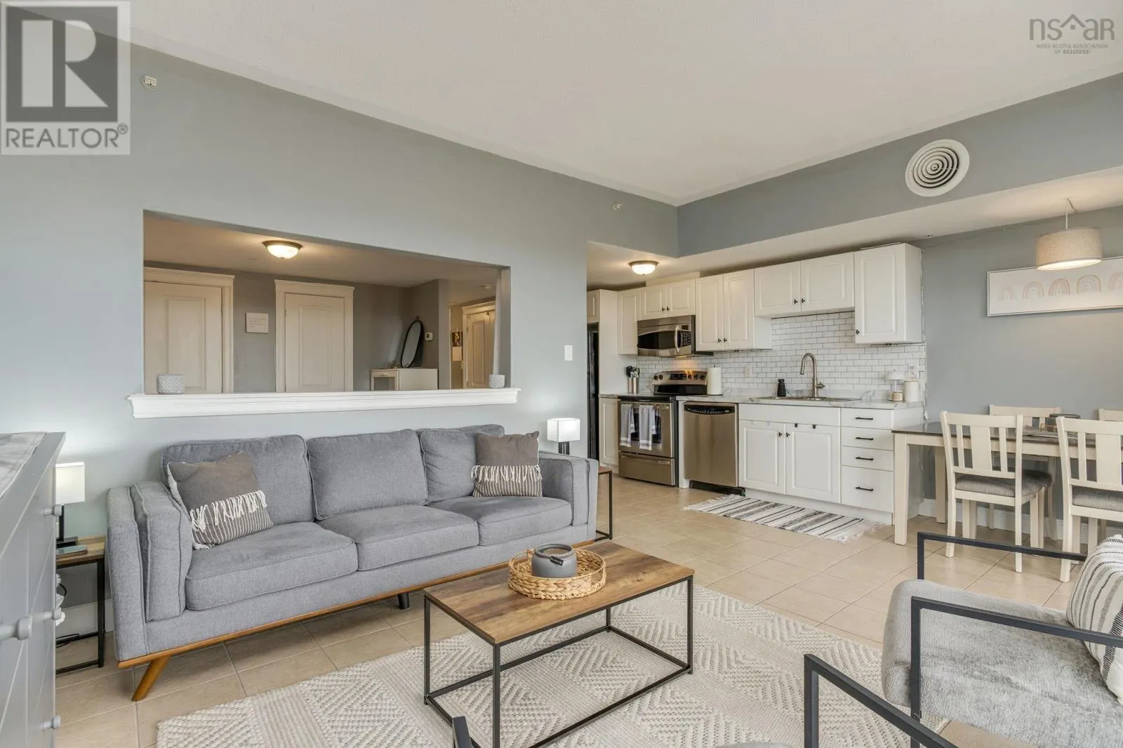 1113 60 Walter Havill Drive