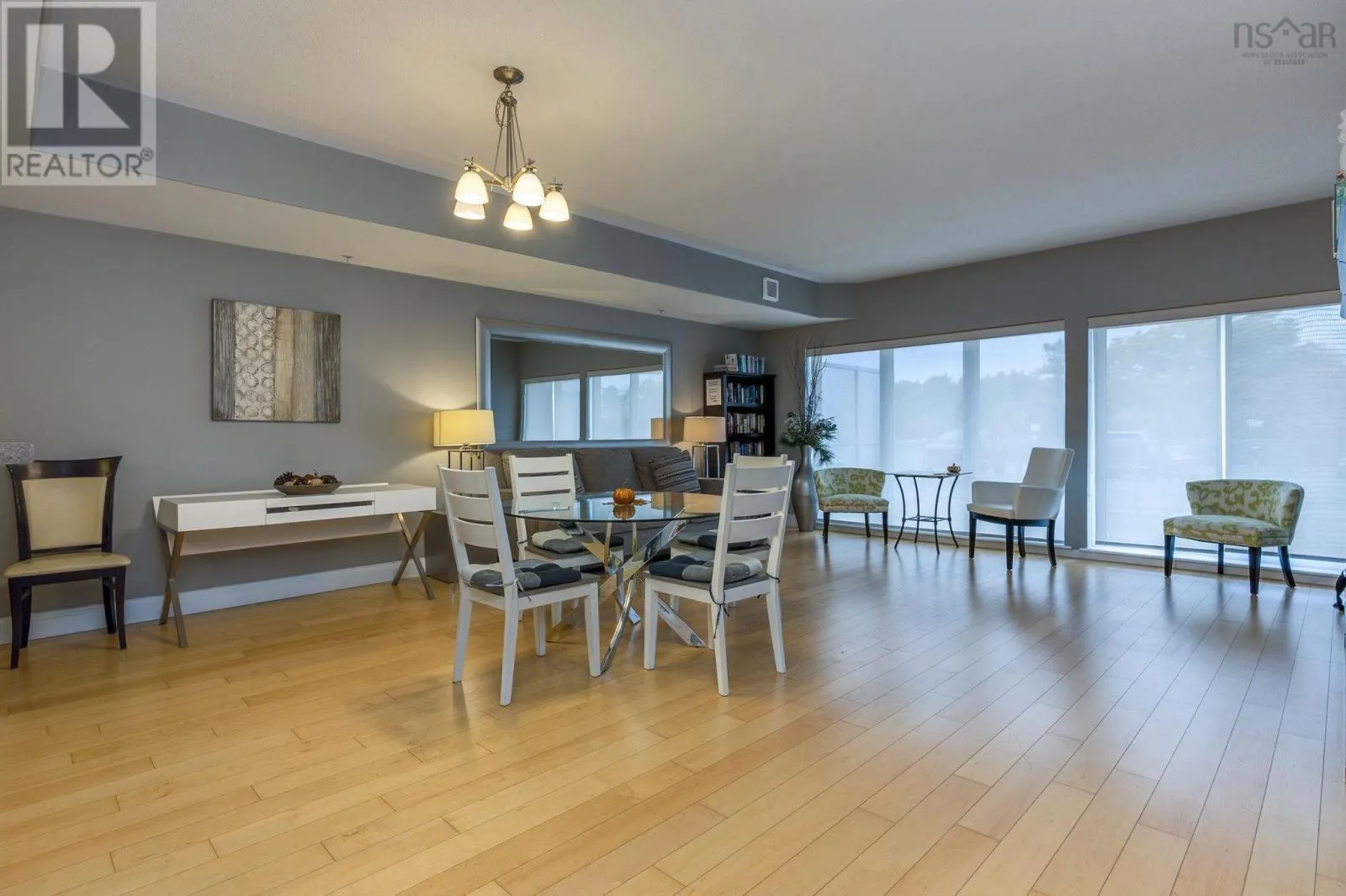 1113 60 Walter Havill Drive