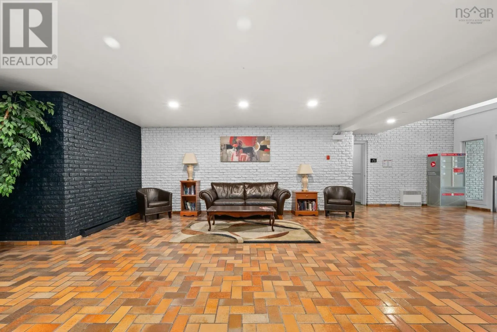 310-7 Jamieson Street