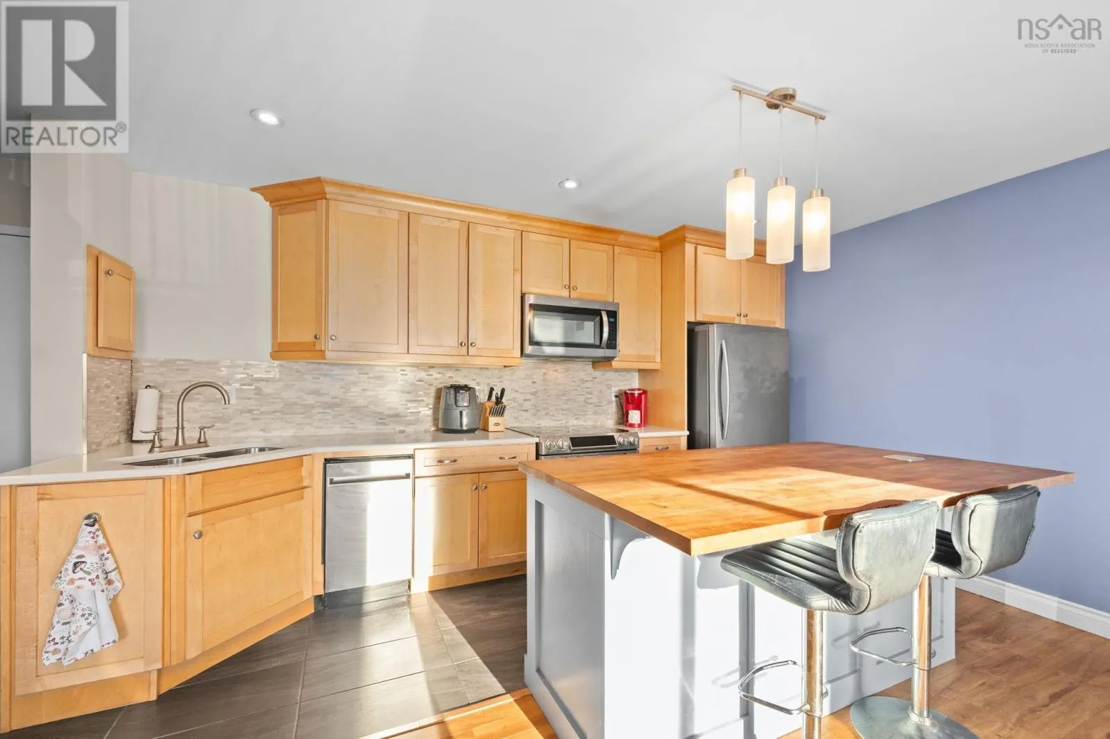 310-7 Jamieson Street