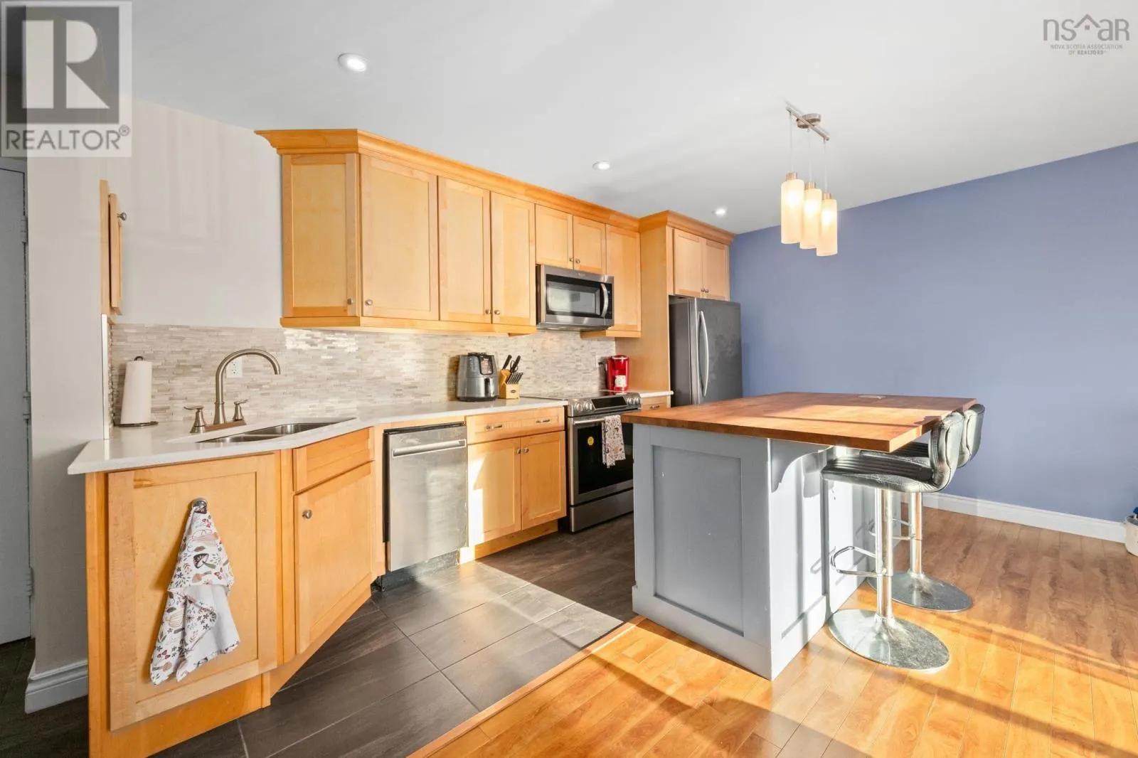 310-7 Jamieson Street