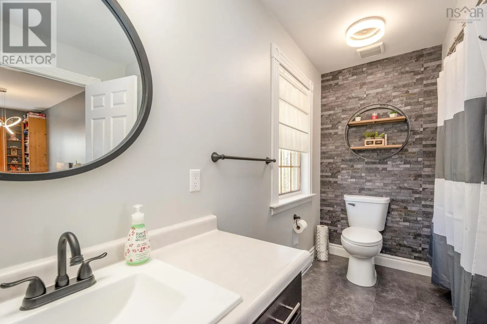 89 Bentwood Crescent