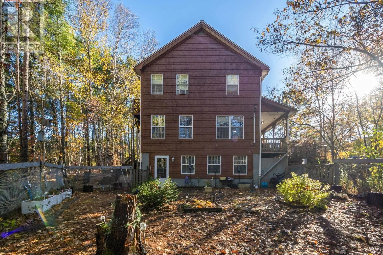 89 Bentwood Crescent