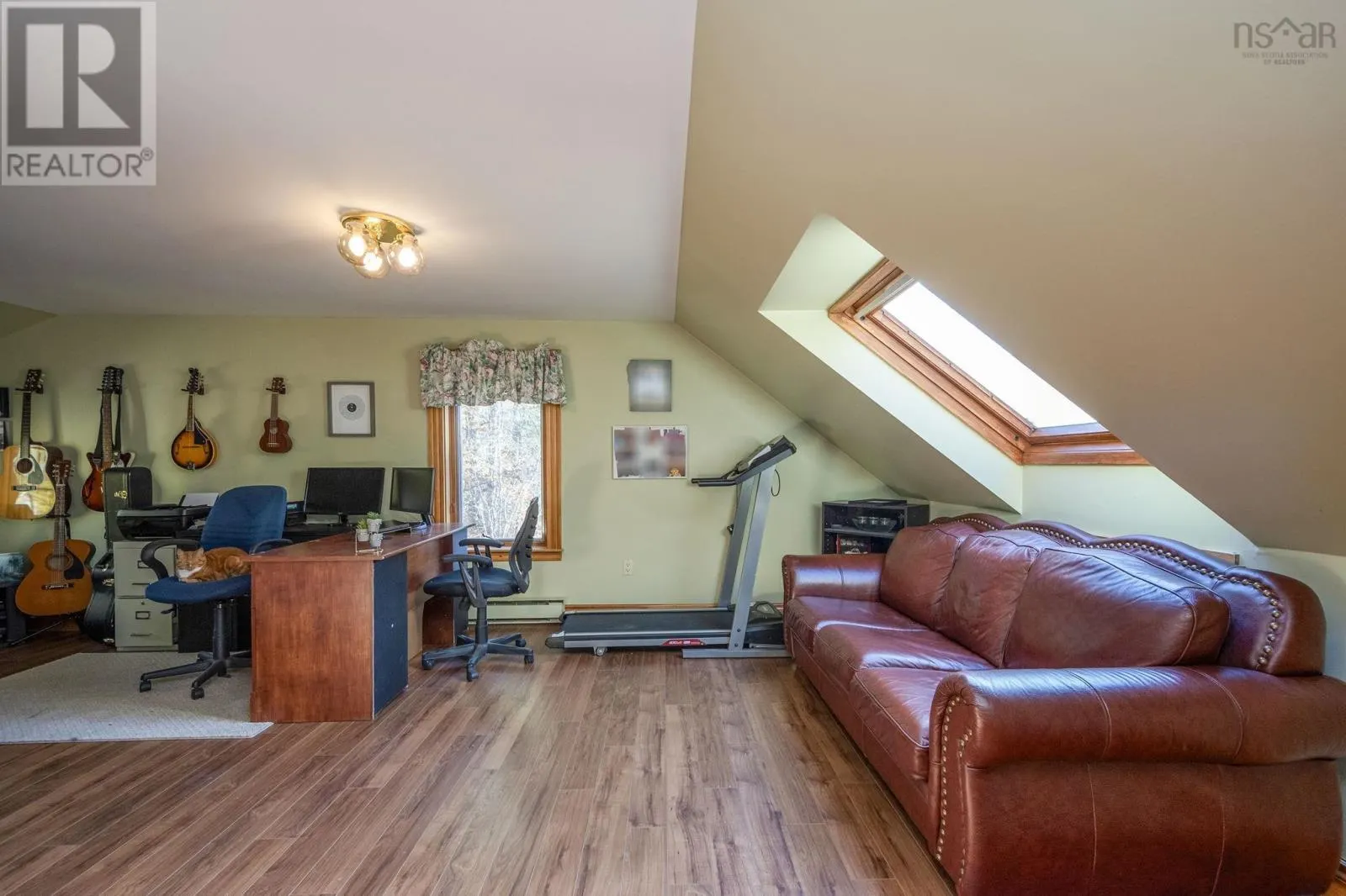 89 Bentwood Crescent