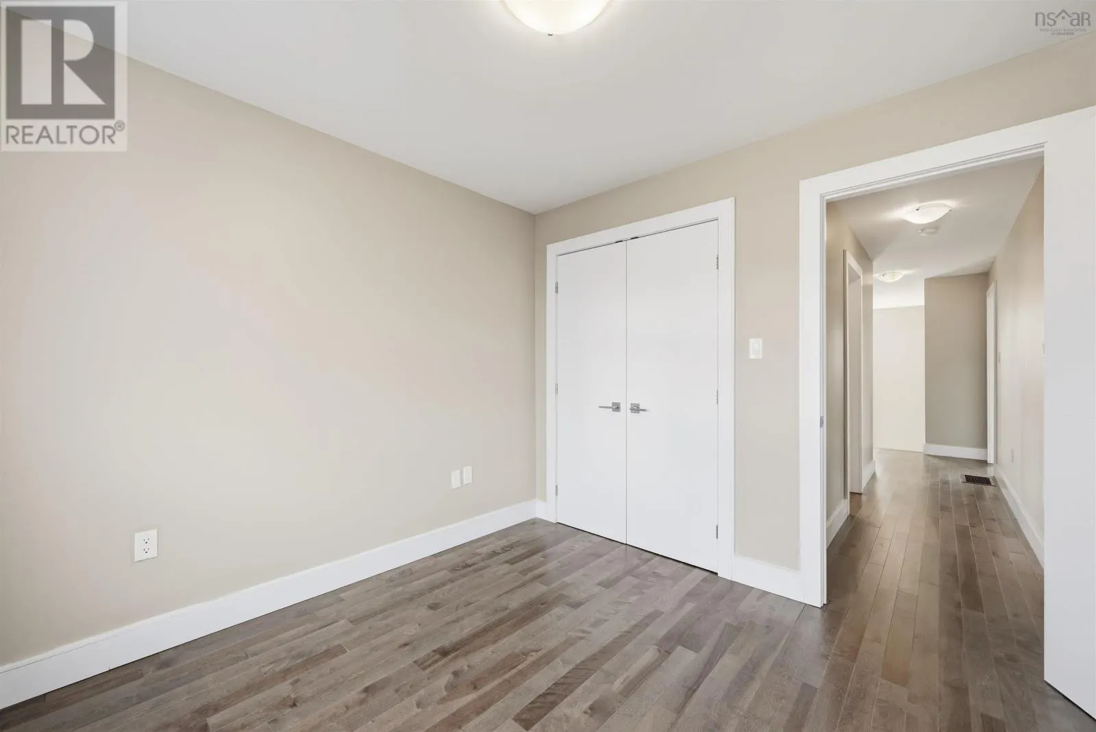 26 Eliza Ritchie Crescent