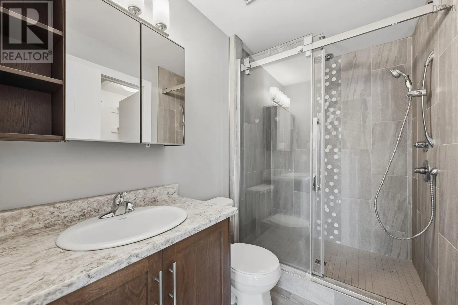 26 Eliza Ritchie Crescent