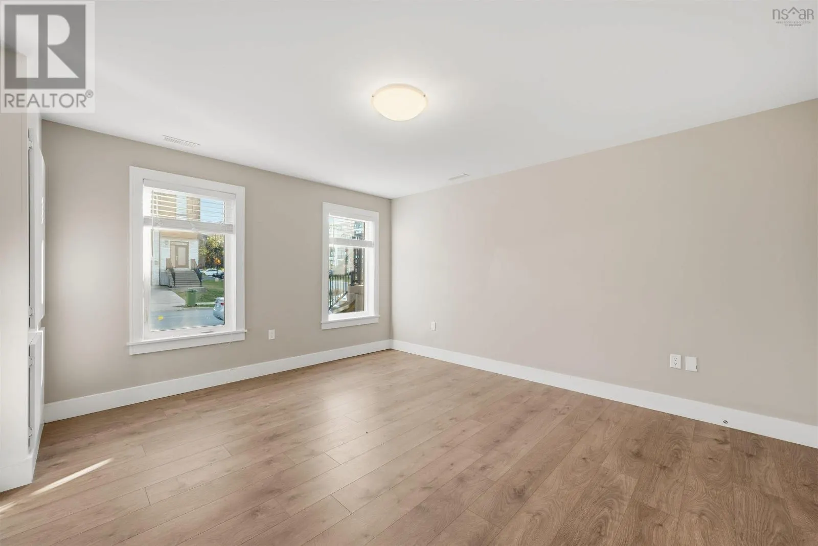 26 Eliza Ritchie Crescent