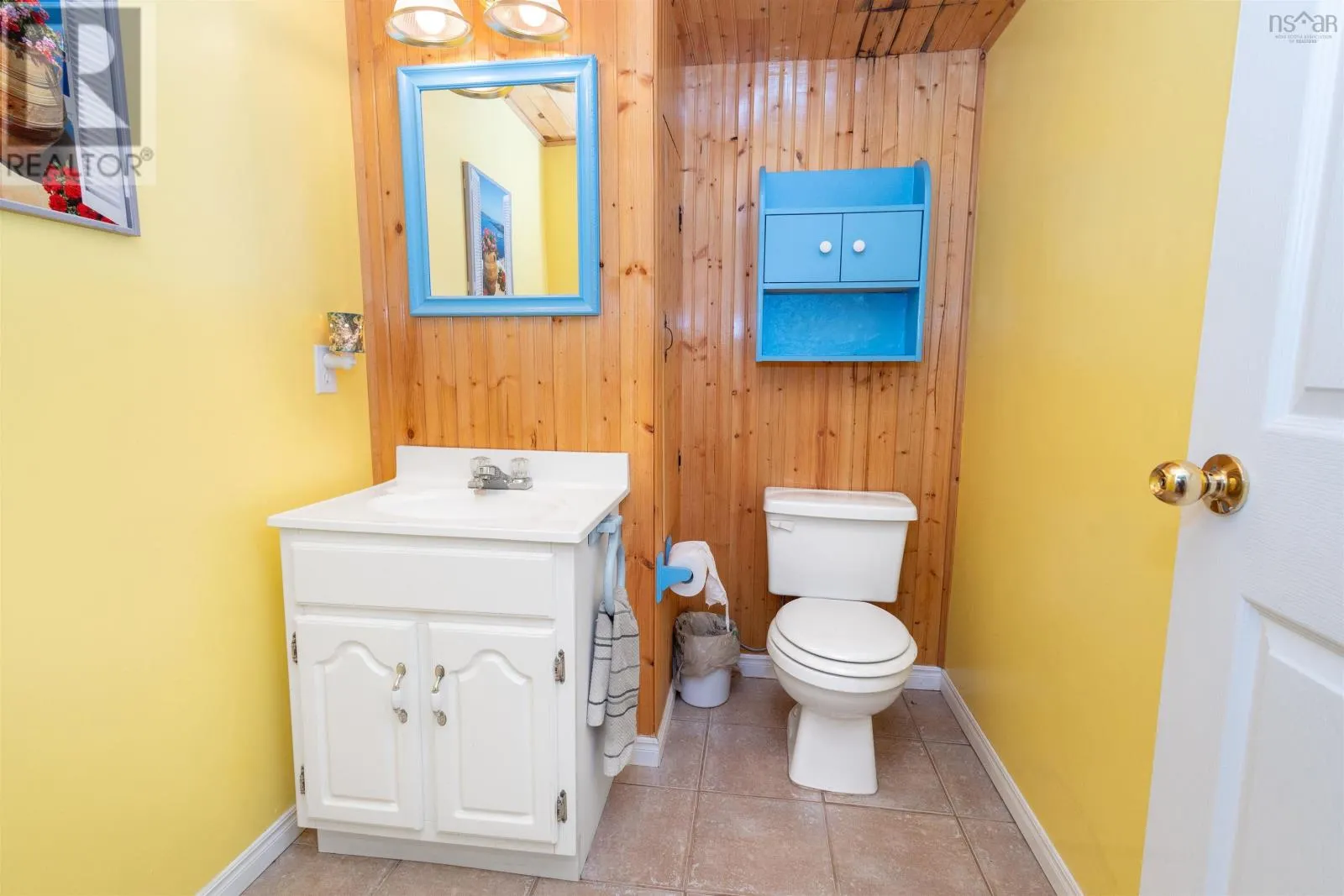 3381 Long Island Road