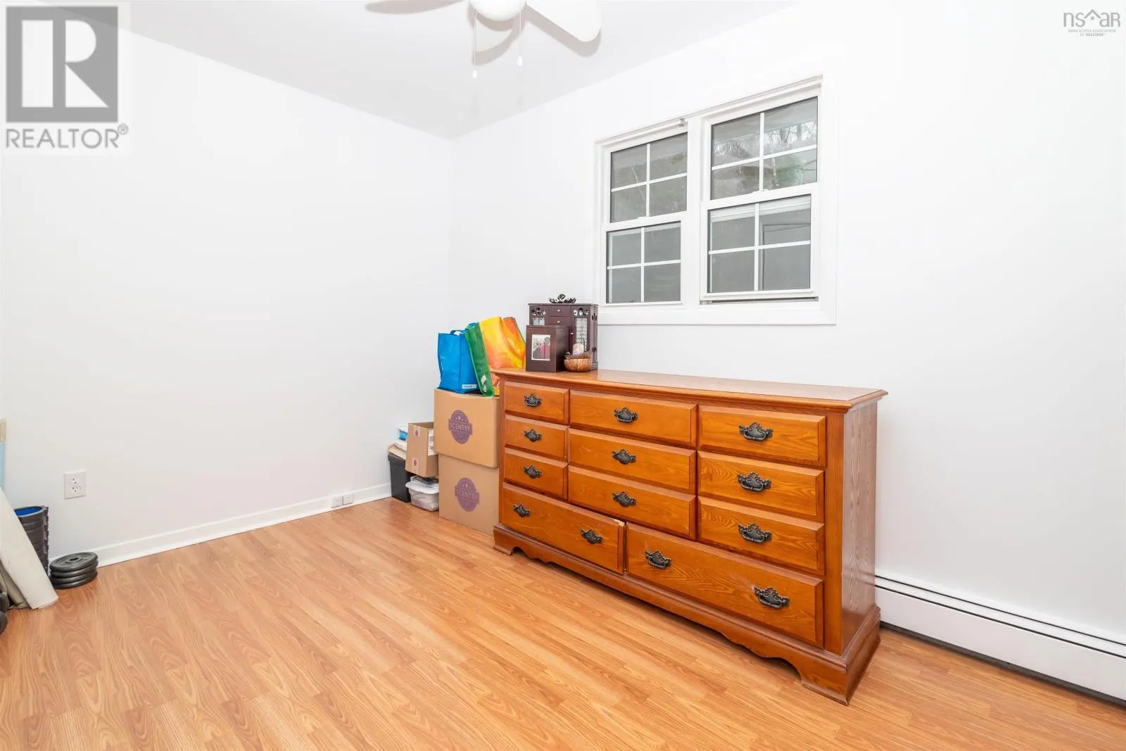 3381 Long Island Road