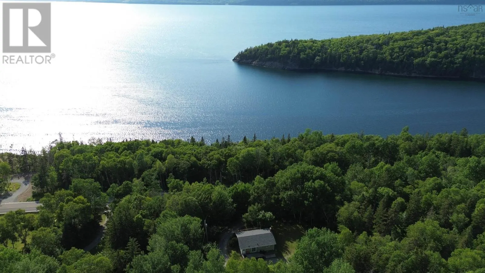 3381 Long Island Road