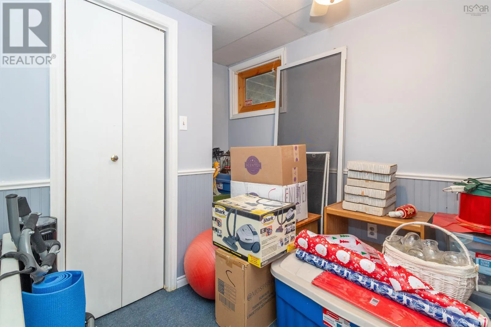 3381 Long Island Road