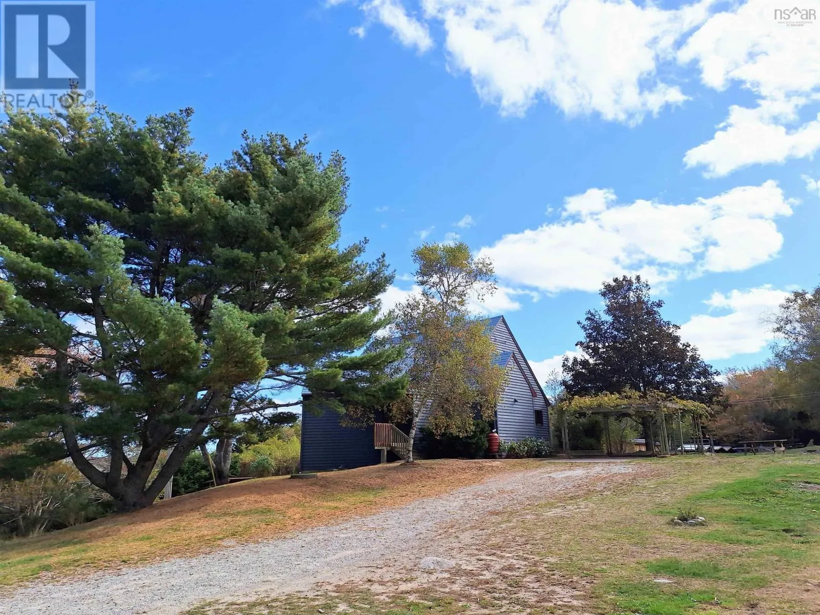 192 Barracks Cove Road