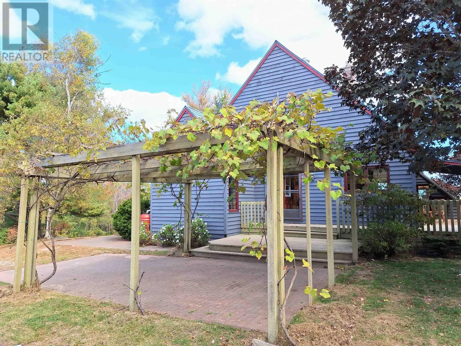 192 Barracks Cove Road