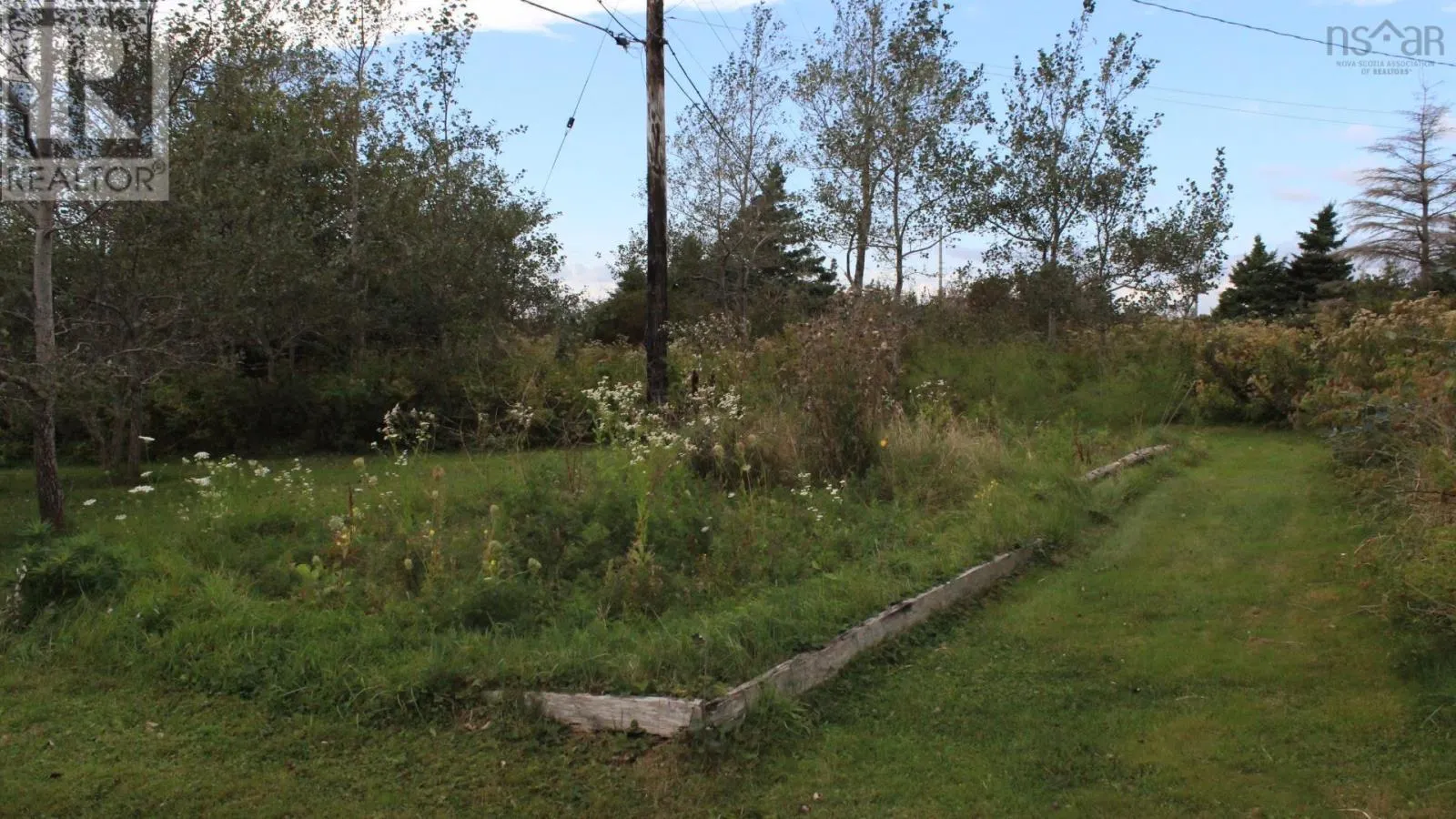 3 Flower Garden Lane