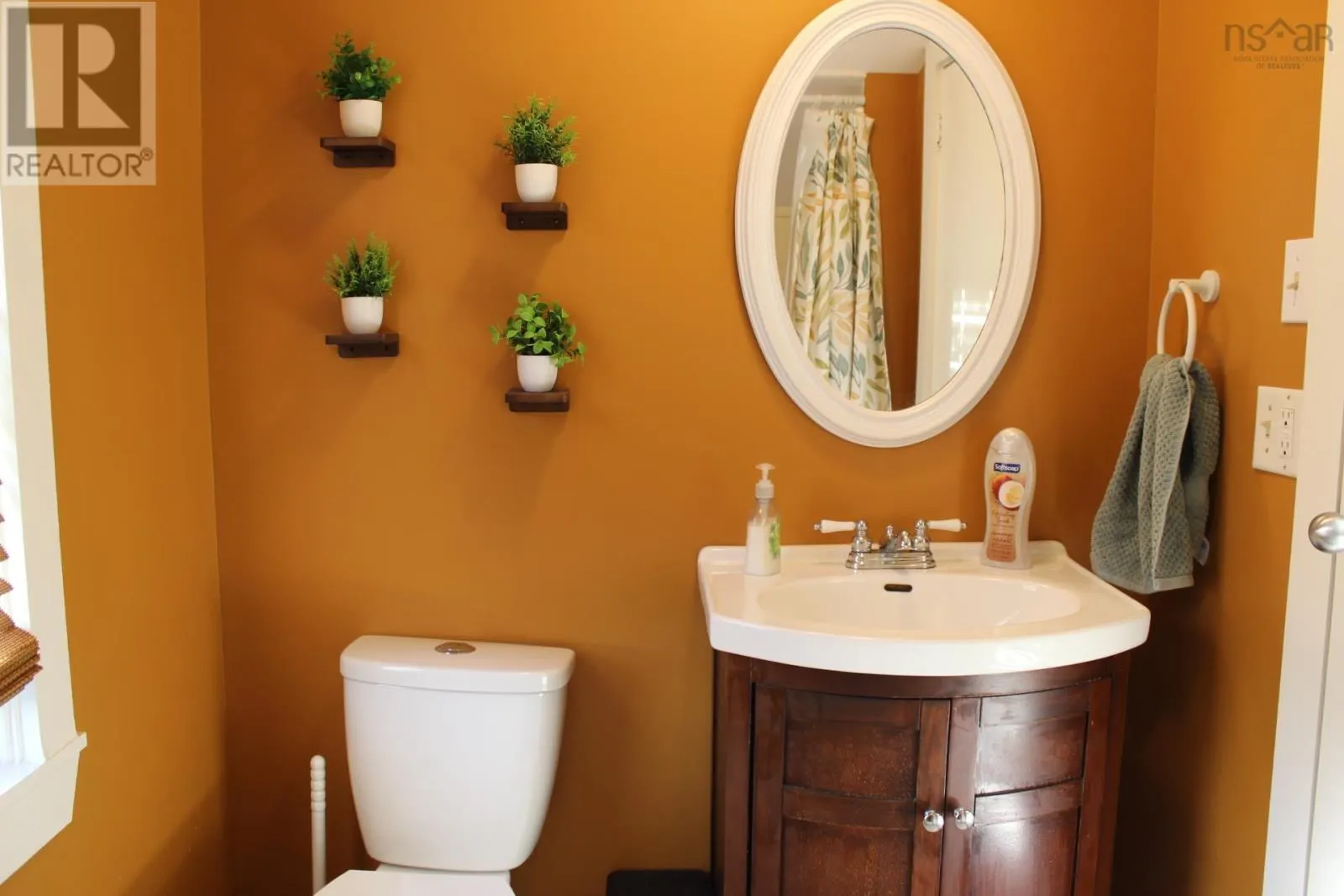 3 Flower Garden Lane