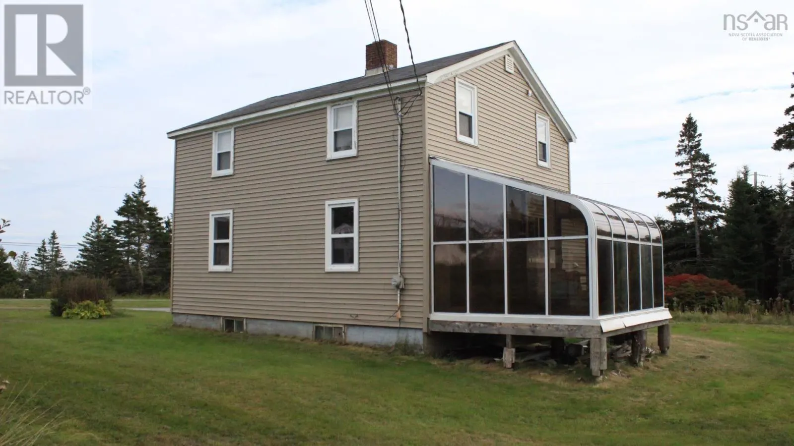 3 Flower Garden Lane