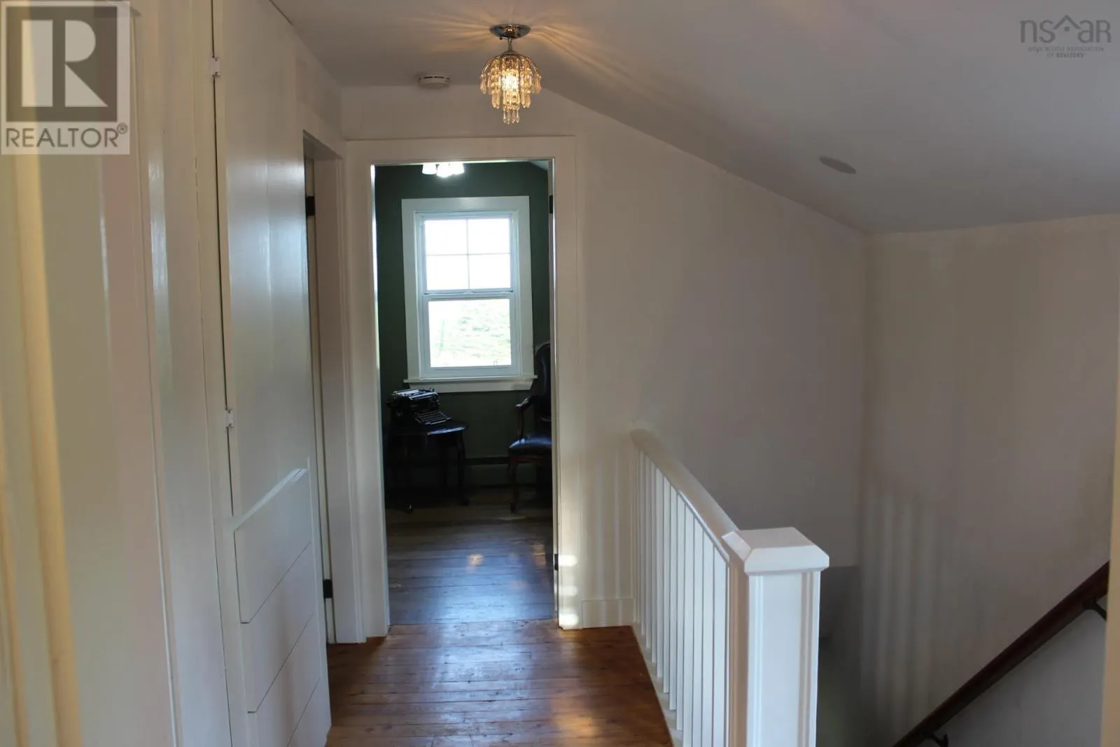 3 Flower Garden Lane