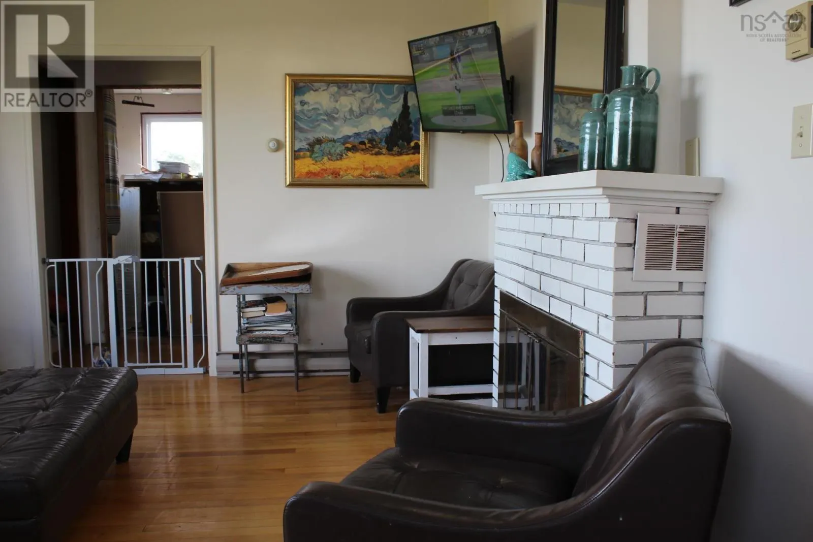 3 Flower Garden Lane