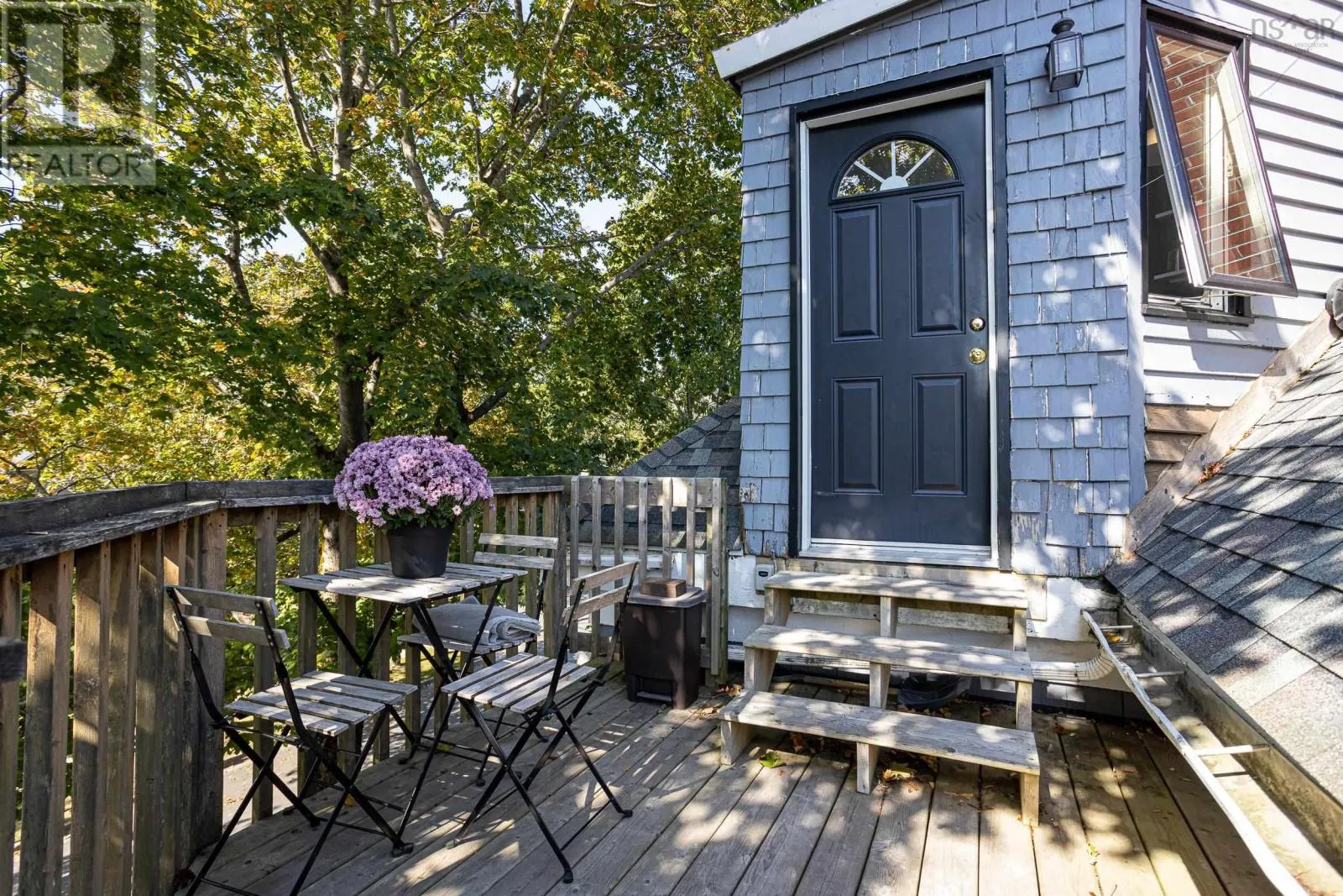 5554- 5556 Atlantic Street