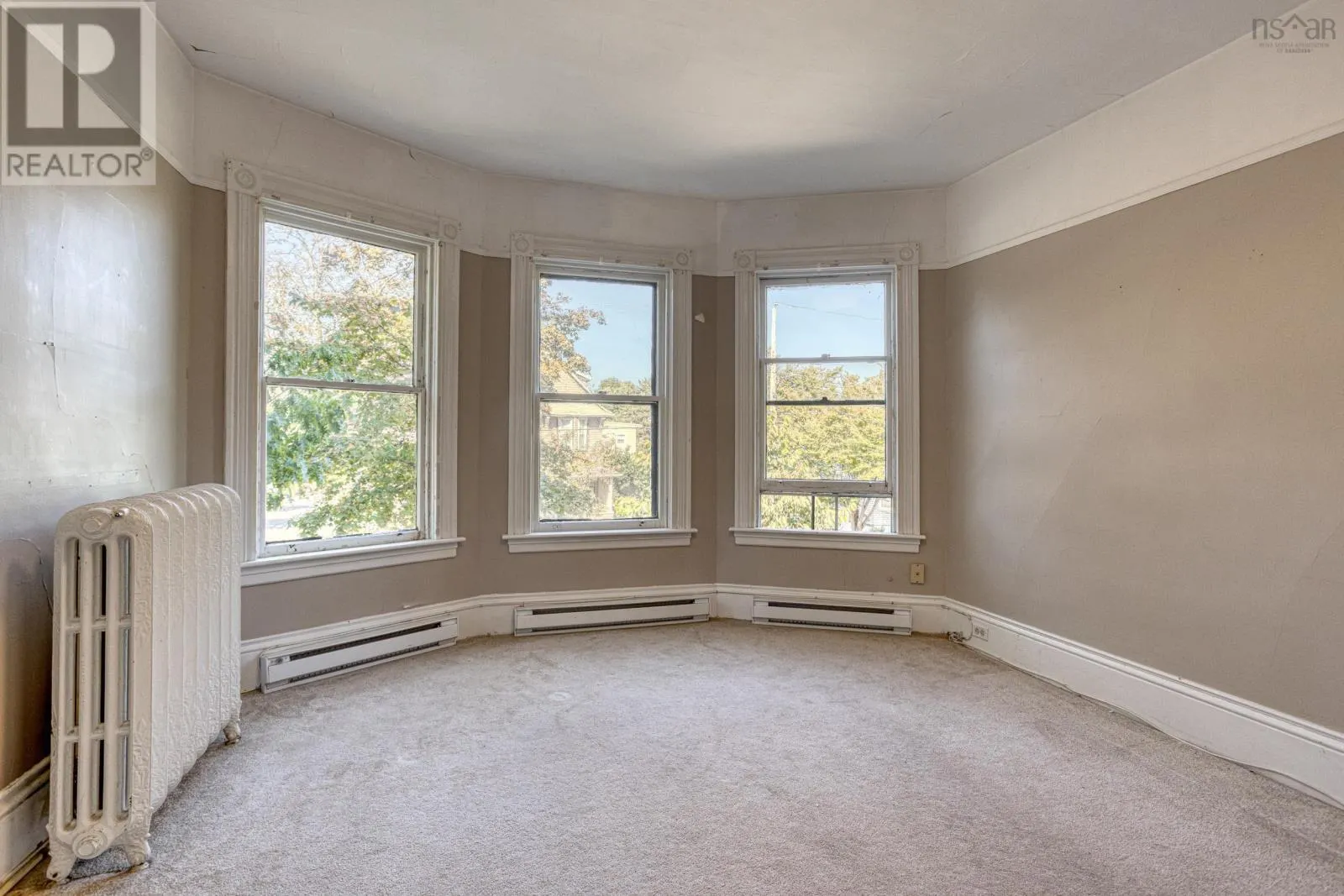 5554- 5556 Atlantic Street