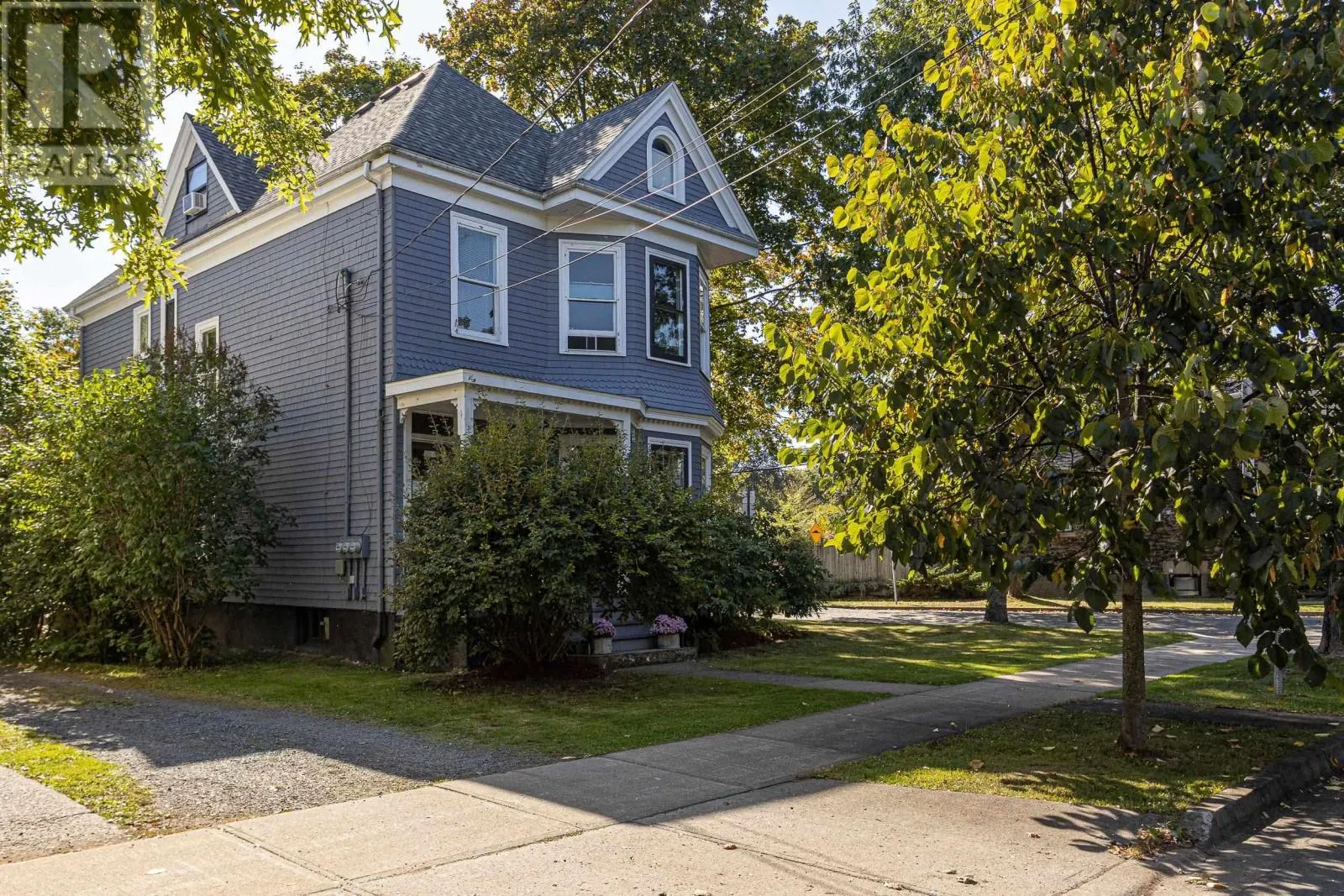 5554- 5556 Atlantic Street