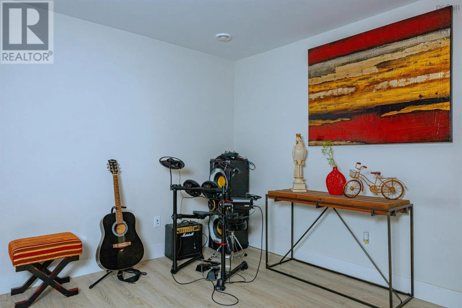 115 Lindforest Court