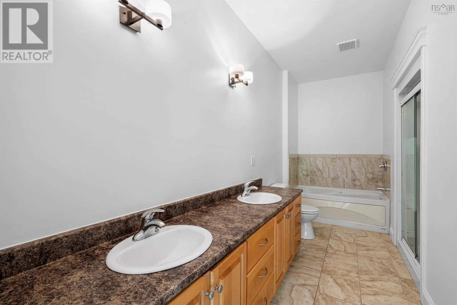 139 Carnoustie Drive