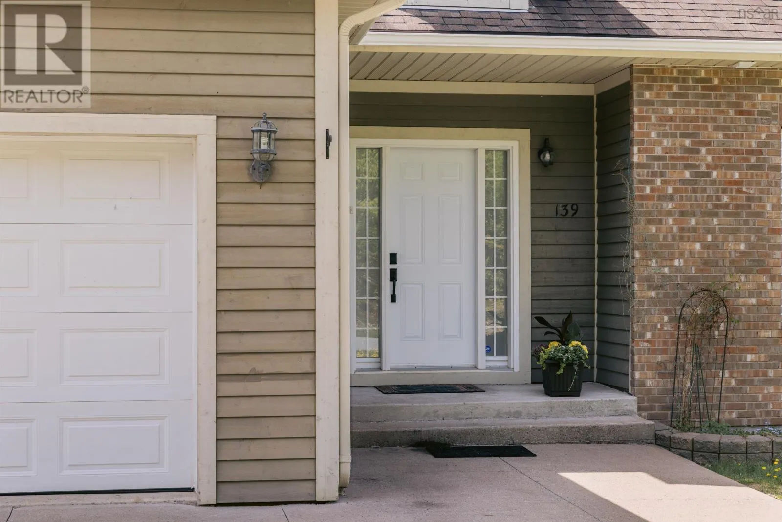 139 Carnoustie Drive