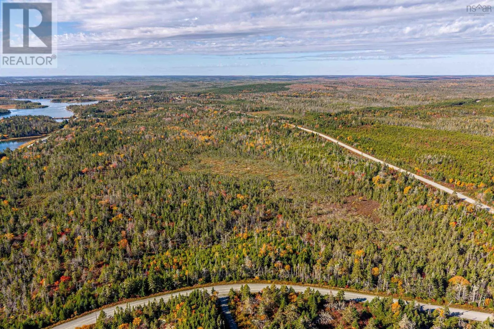 Acreage NO 7 Highway