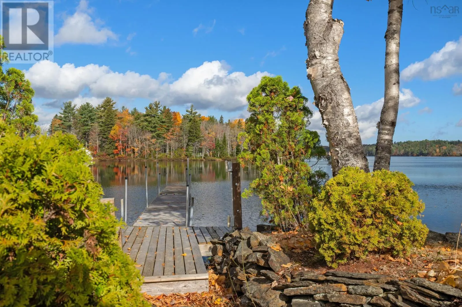 27 Crooked Lake Road