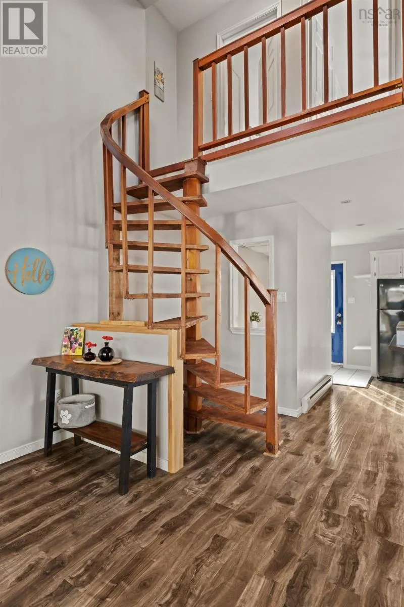 27 Crooked Lake Road