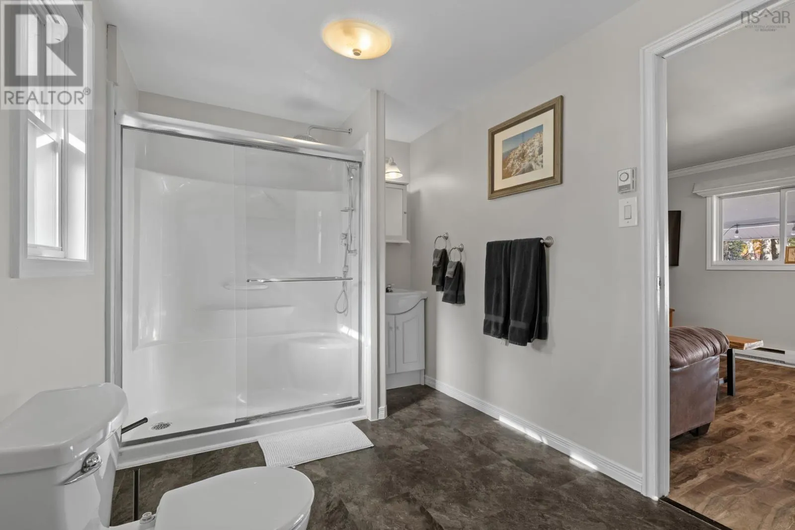 27 Crooked Lake Road