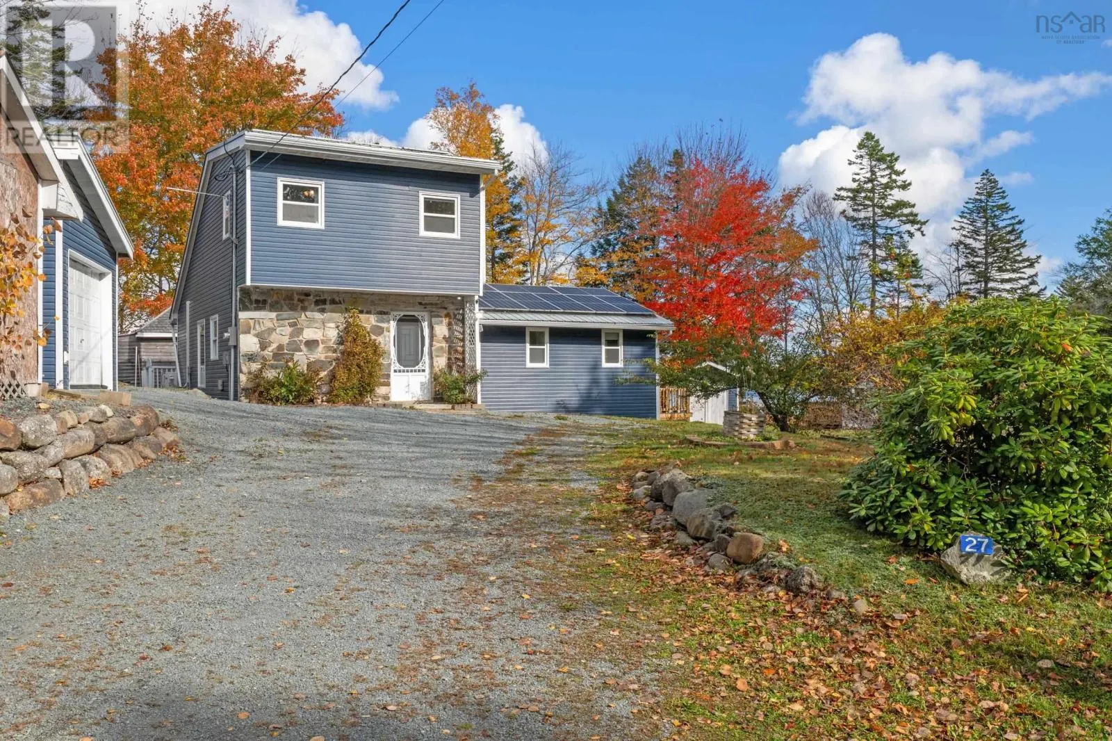 27 Crooked Lake Road