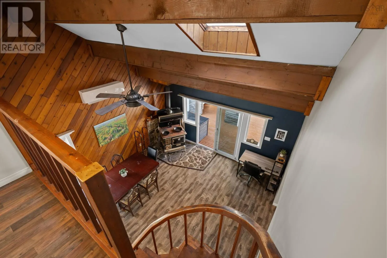 27 Crooked Lake Road