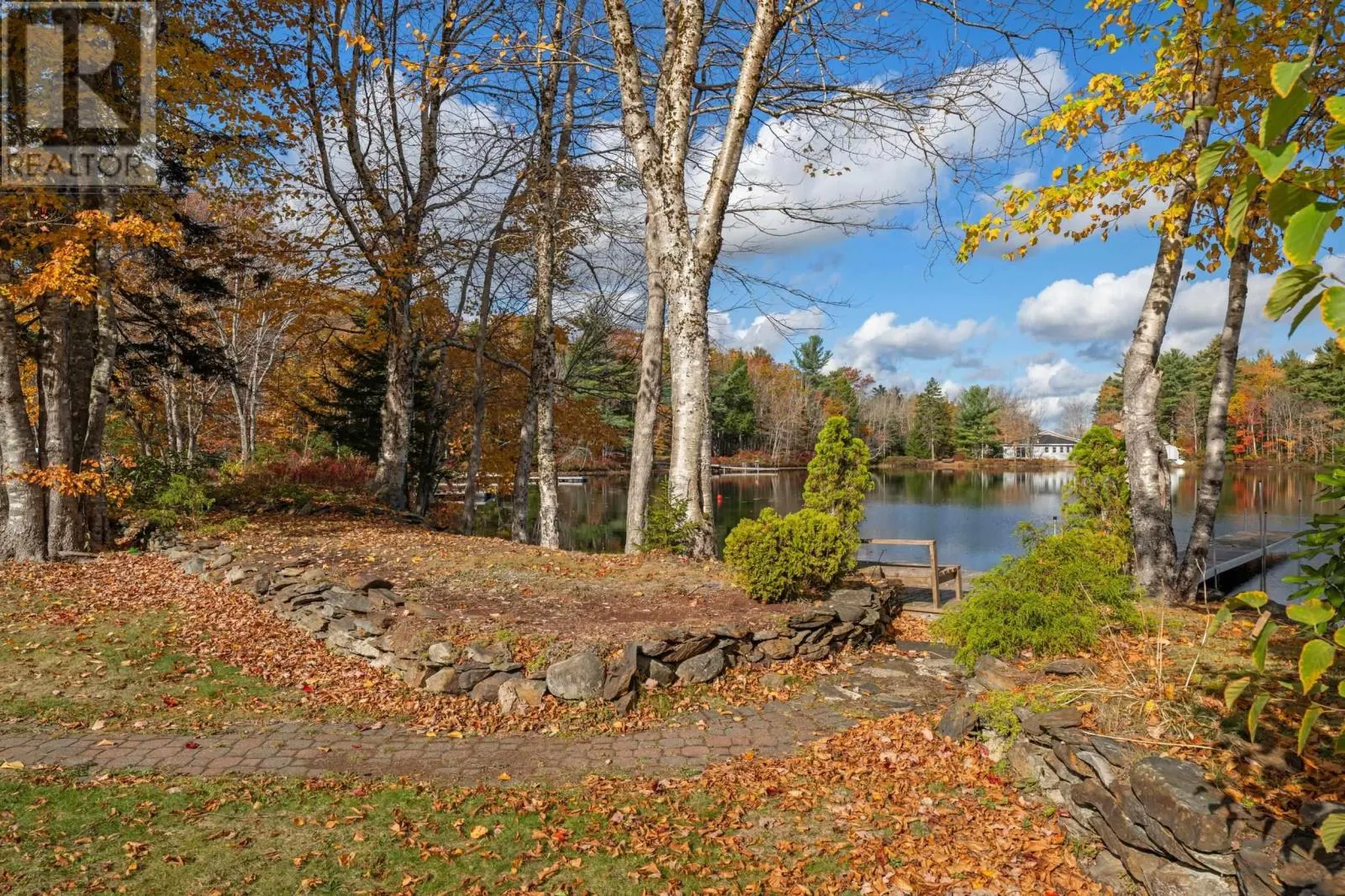 27 Crooked Lake Road