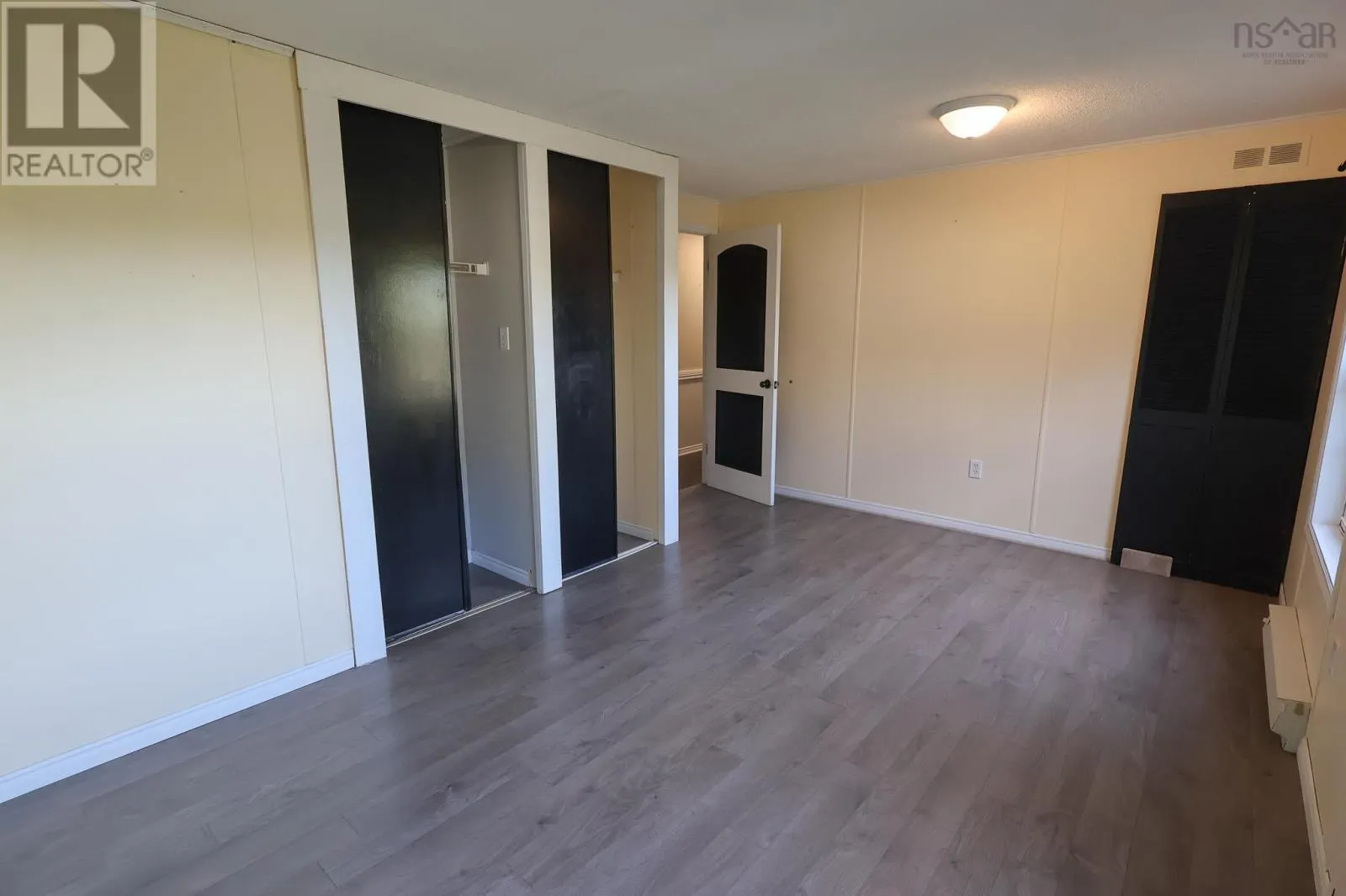 17600 & 17604 Highway 103