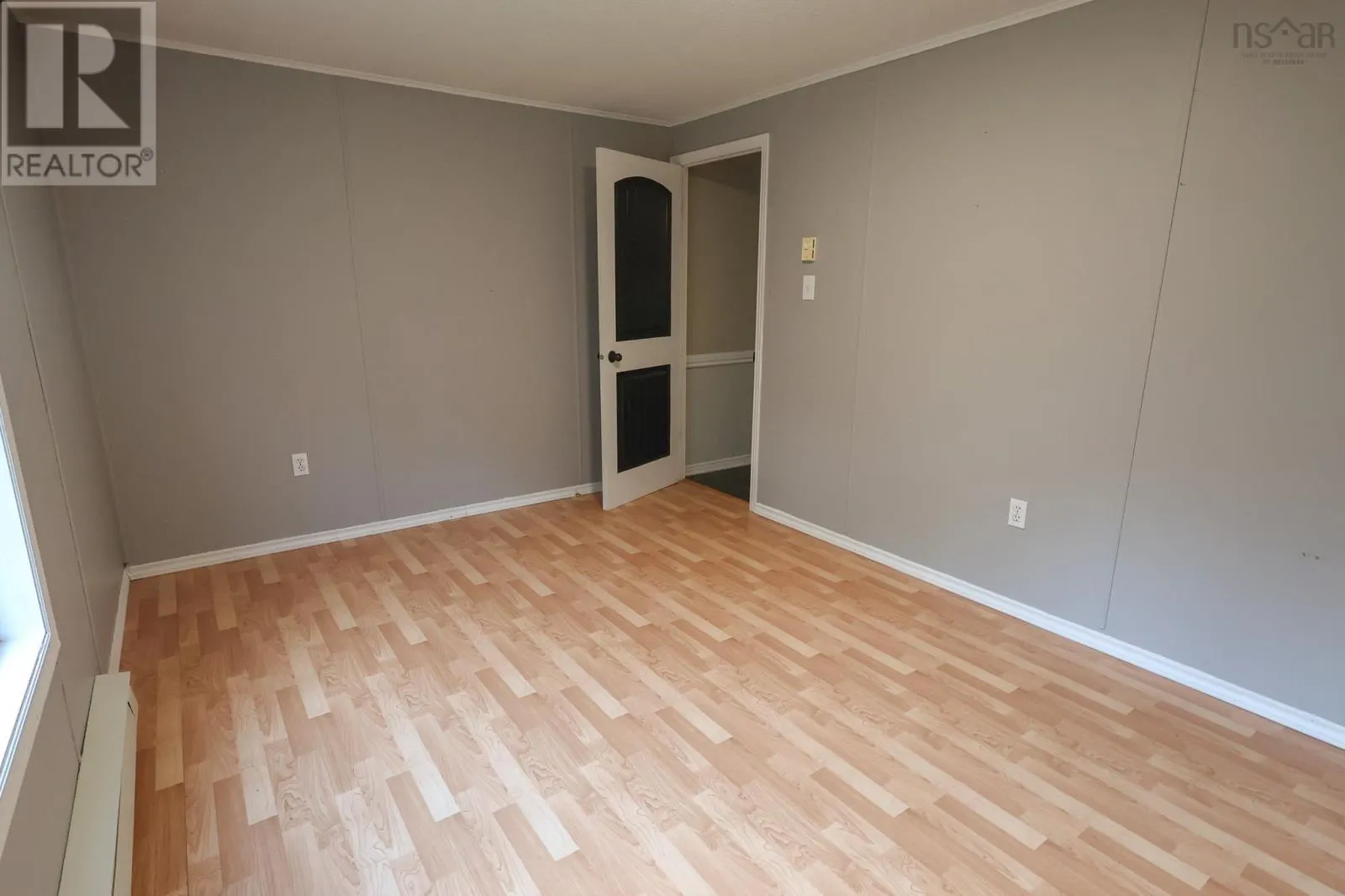 17600 & 17604 Highway 103