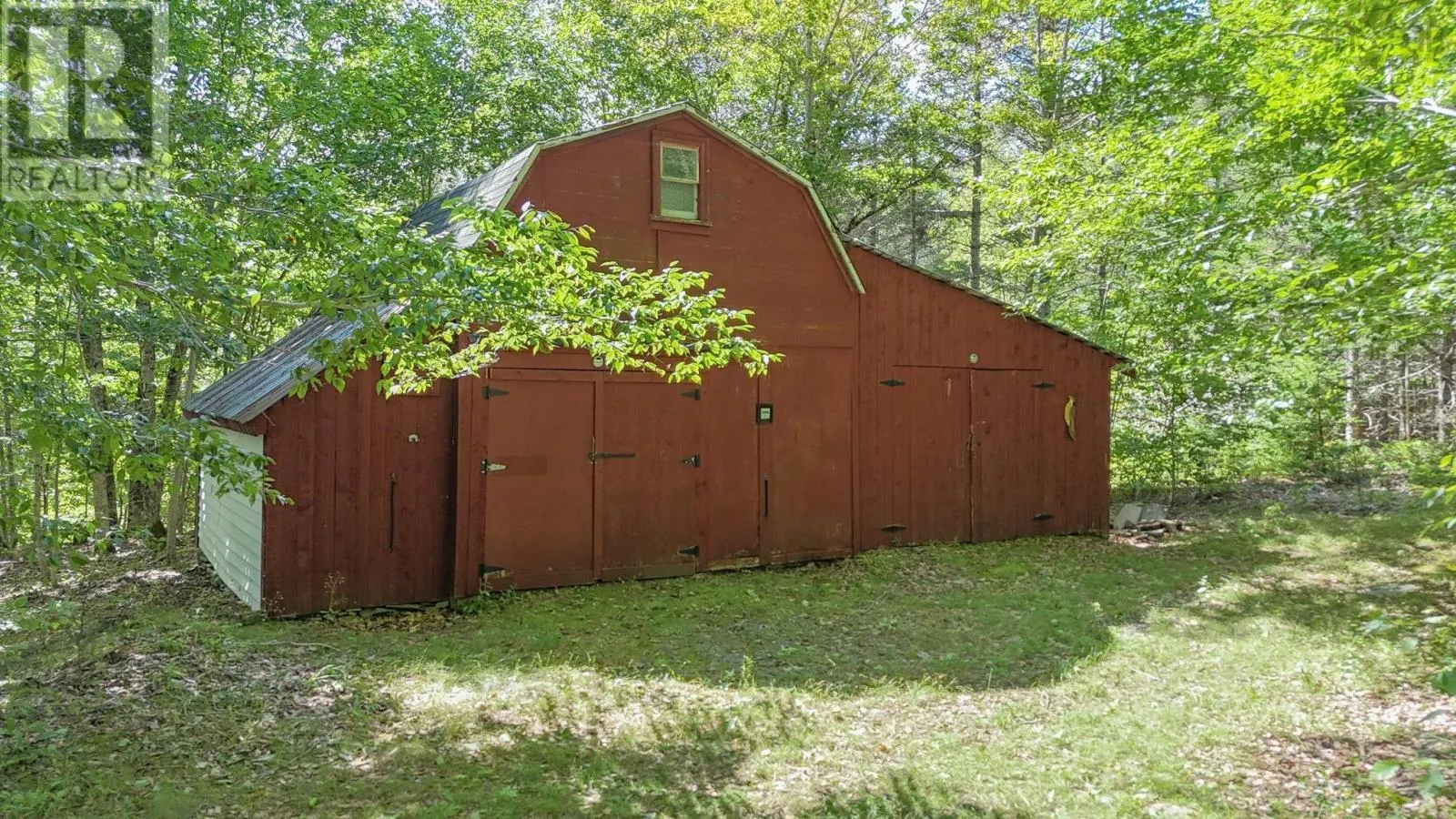 17600 & 17604 Highway 103