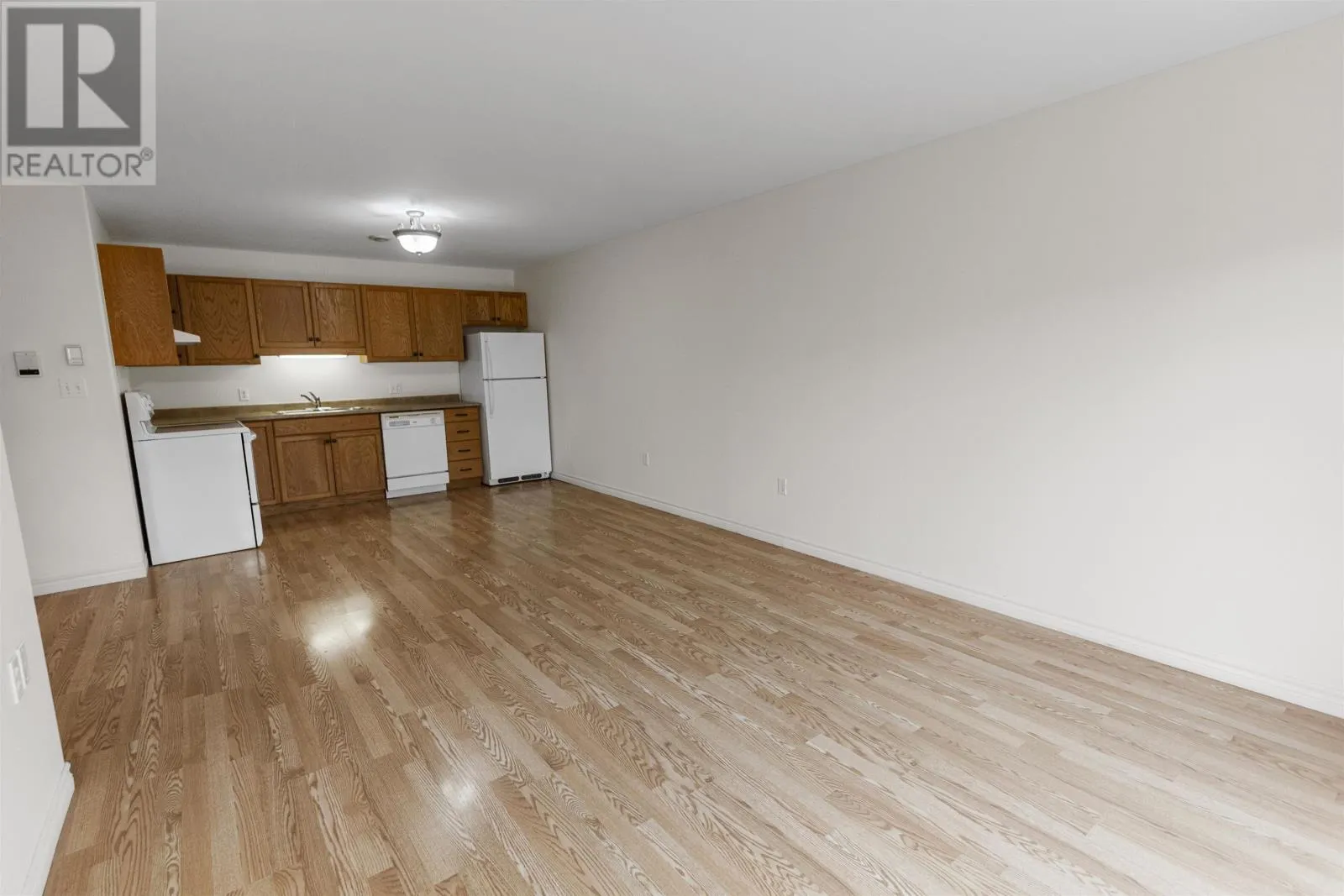 3 17 Heatherway Drive