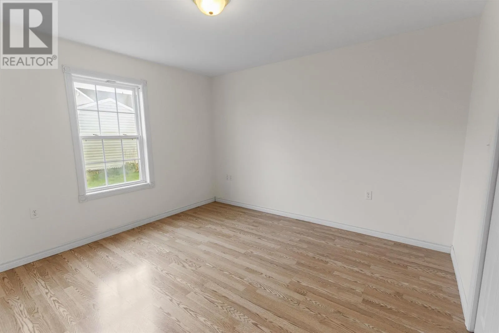 3 17 Heatherway Drive