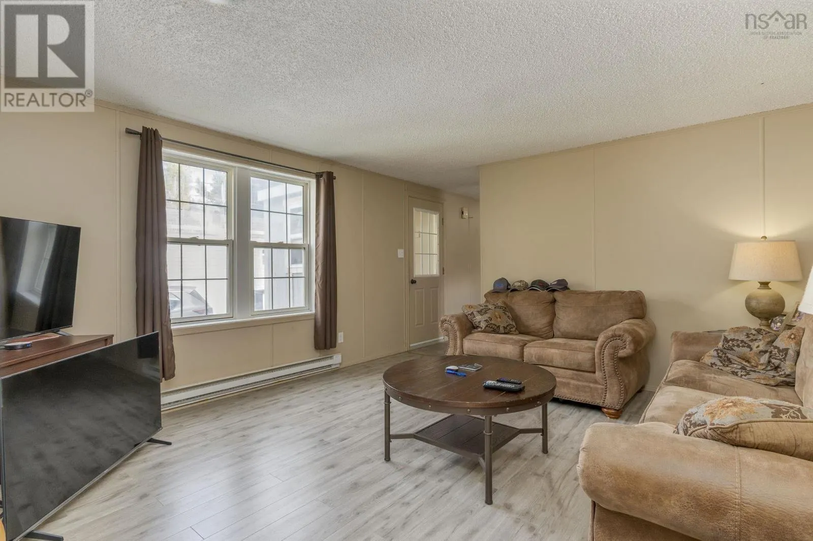 94 Commission Street