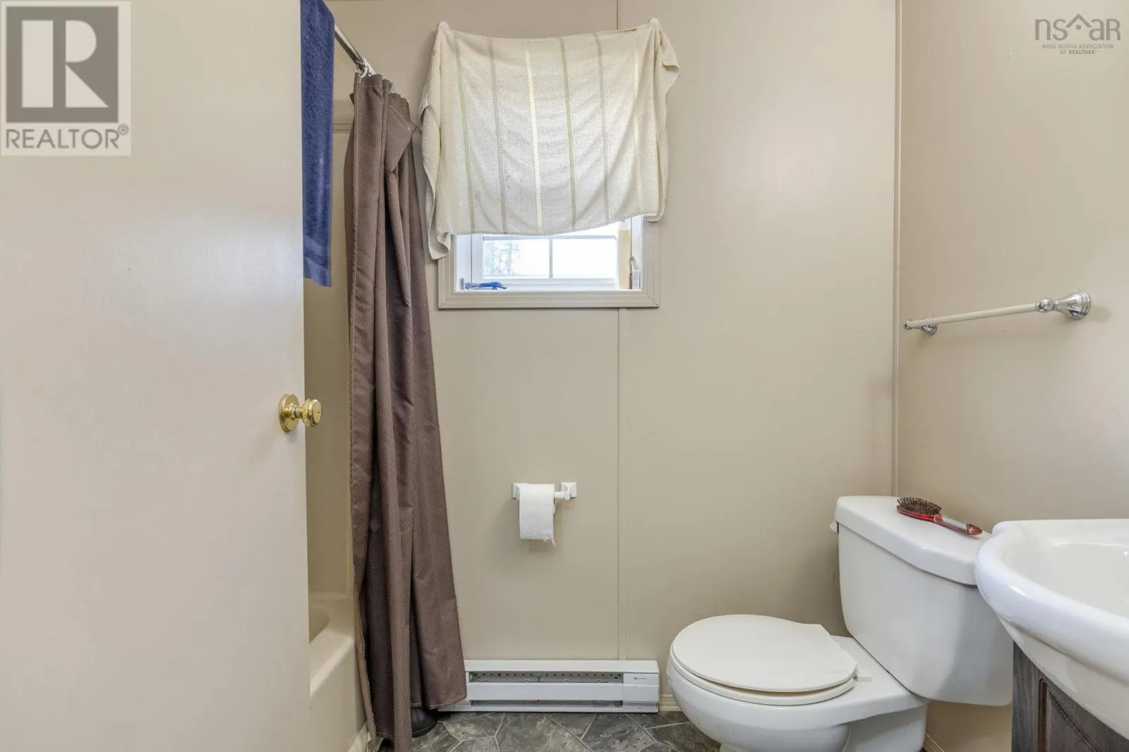 94 Commission Street