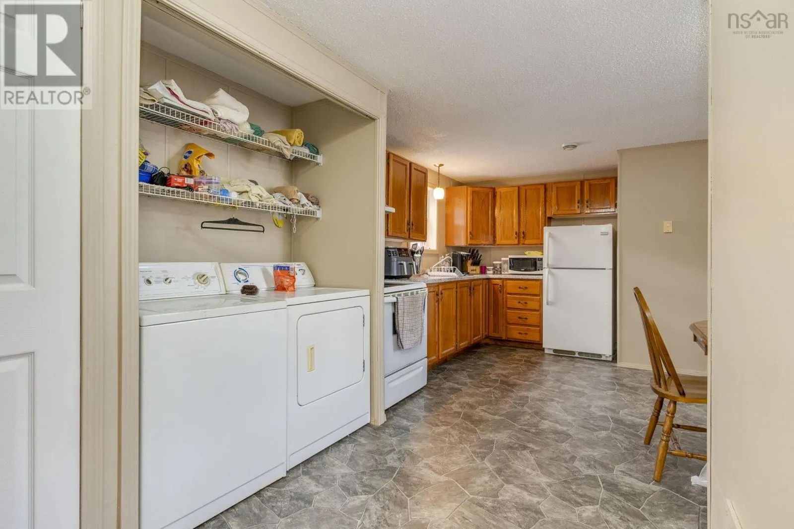 94 Commission Street