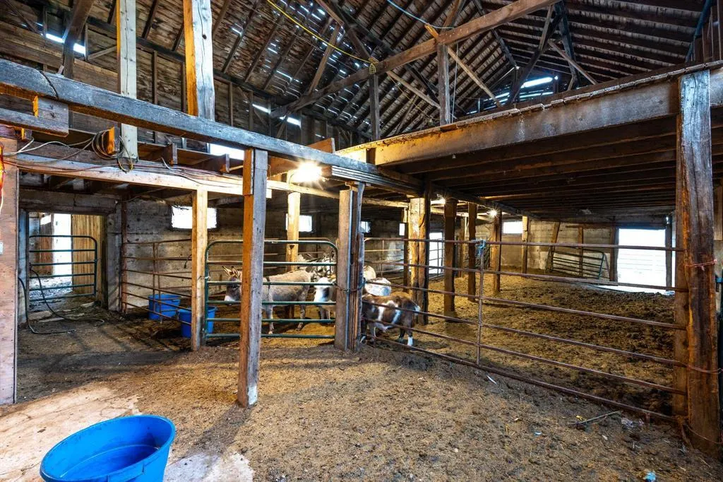 35078 HAZELRIDGE Road