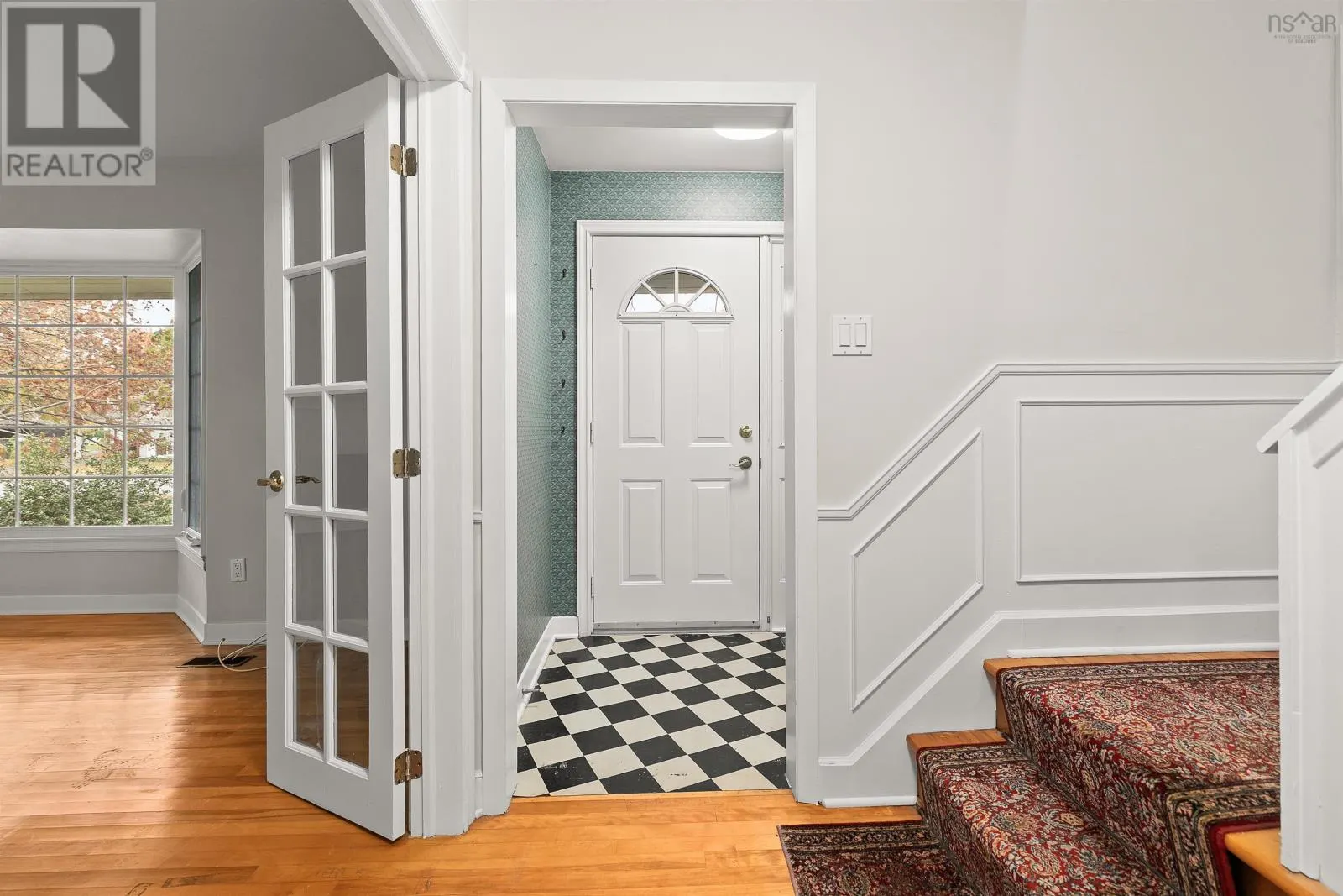 43 Deepwood Crescent