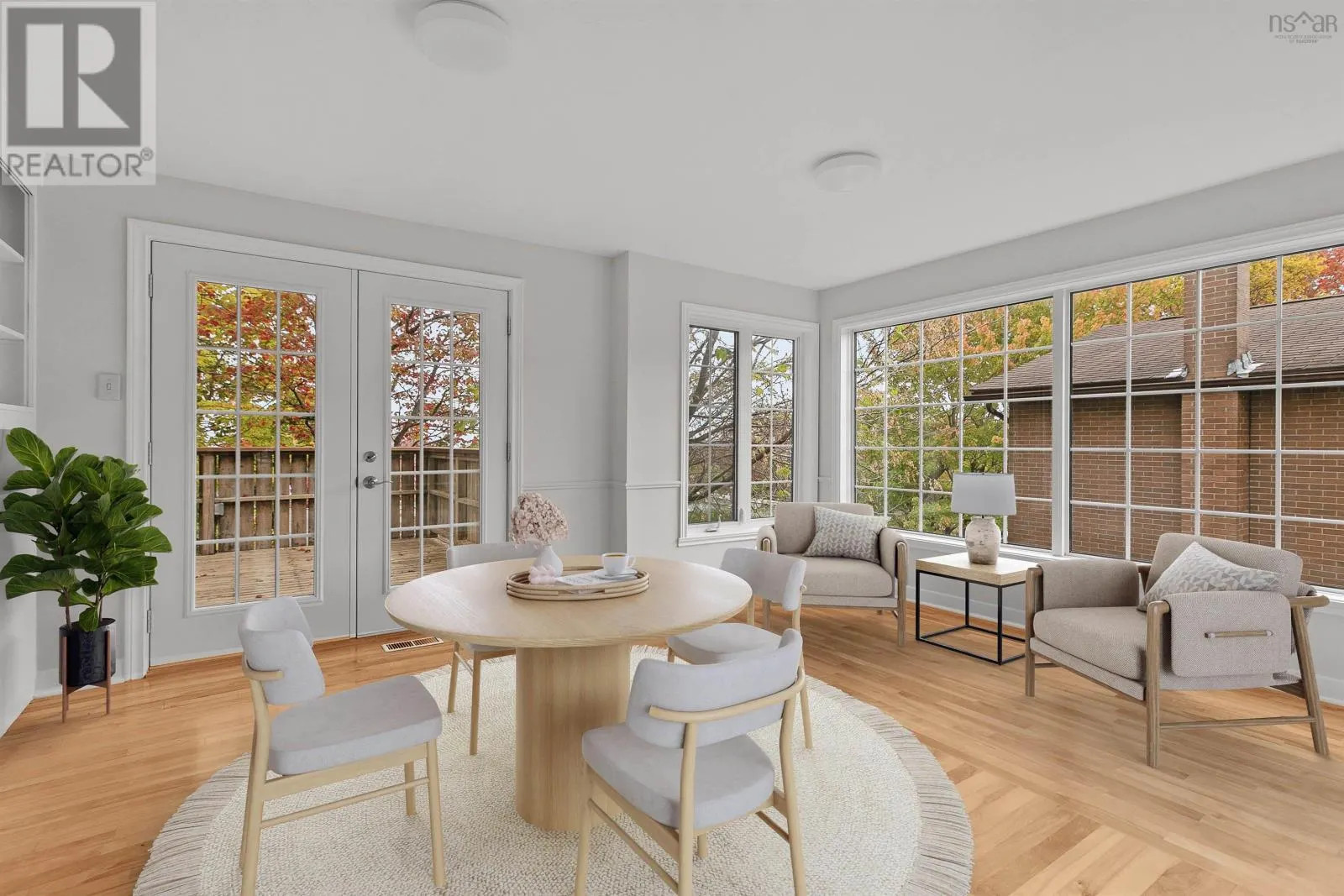 43 Deepwood Crescent