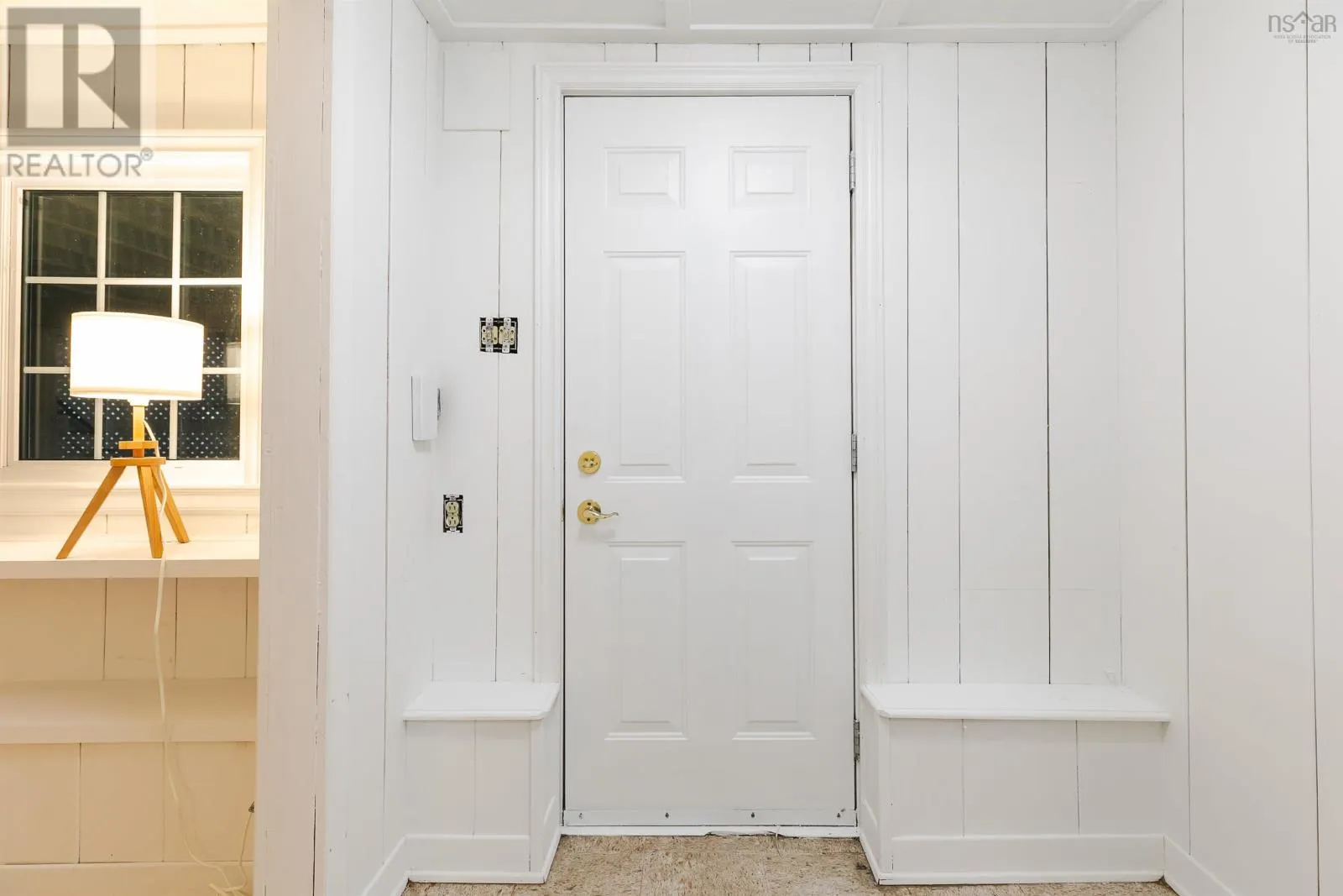 43 Deepwood Crescent