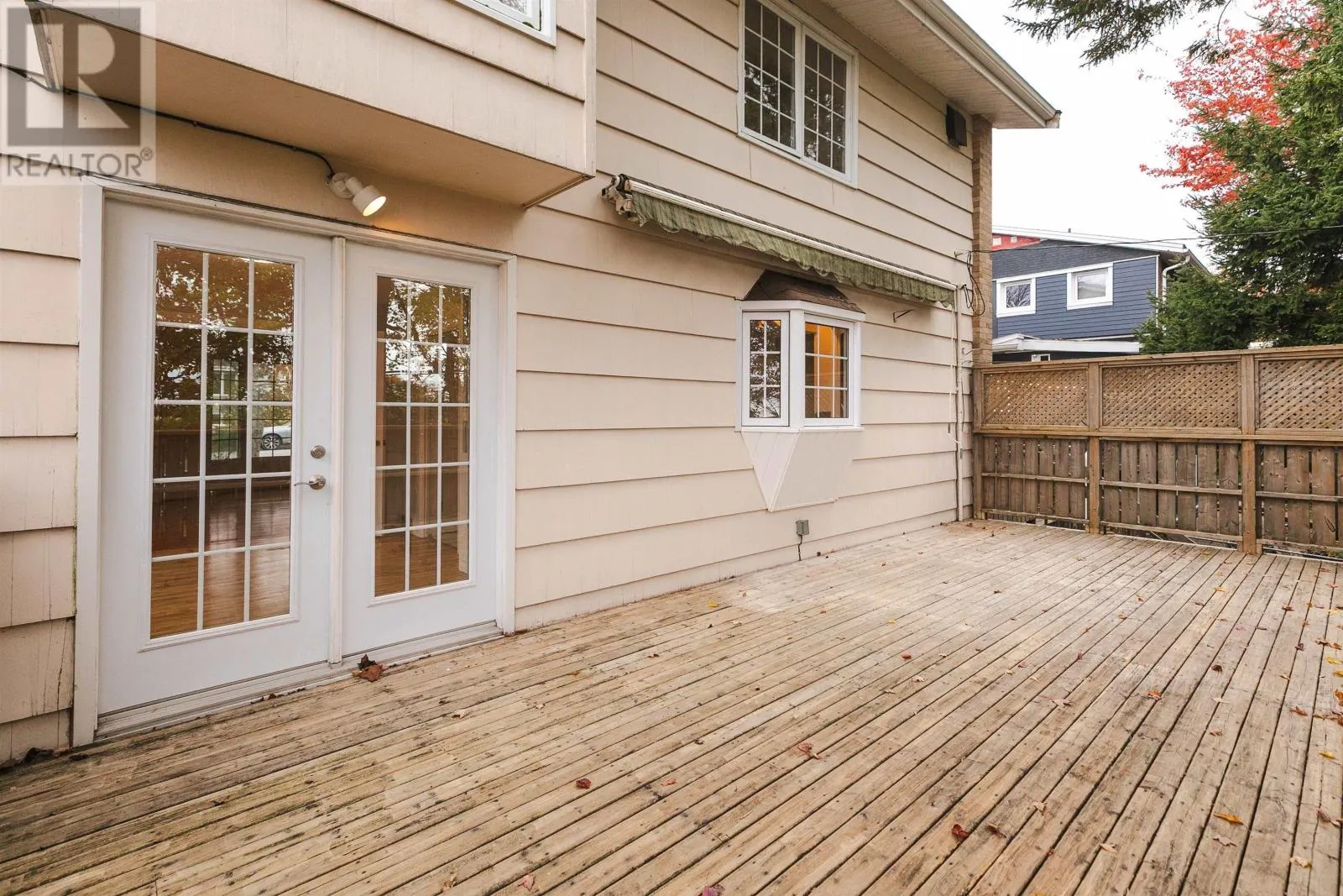 43 Deepwood Crescent