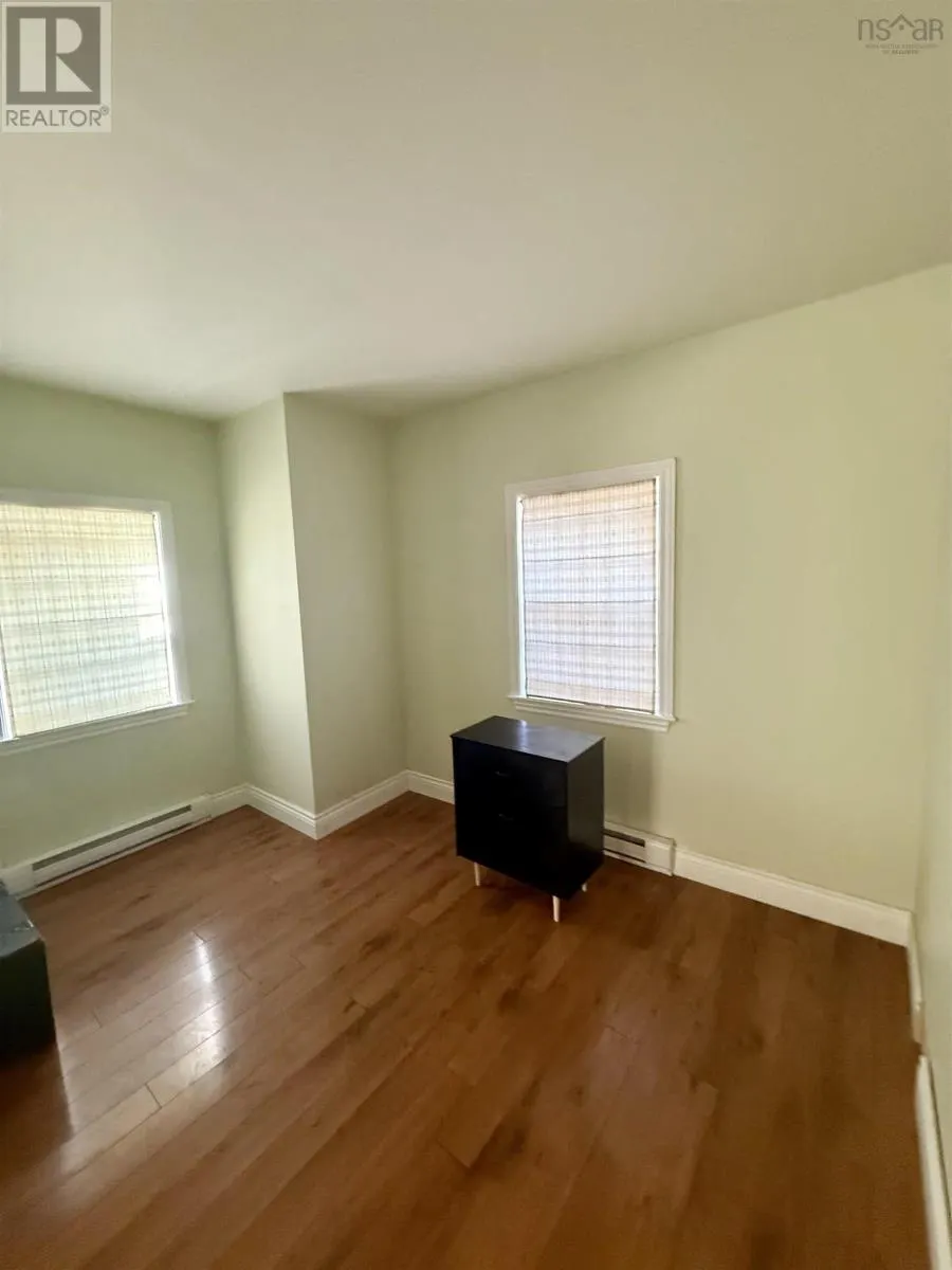 2774 East River West Side Route