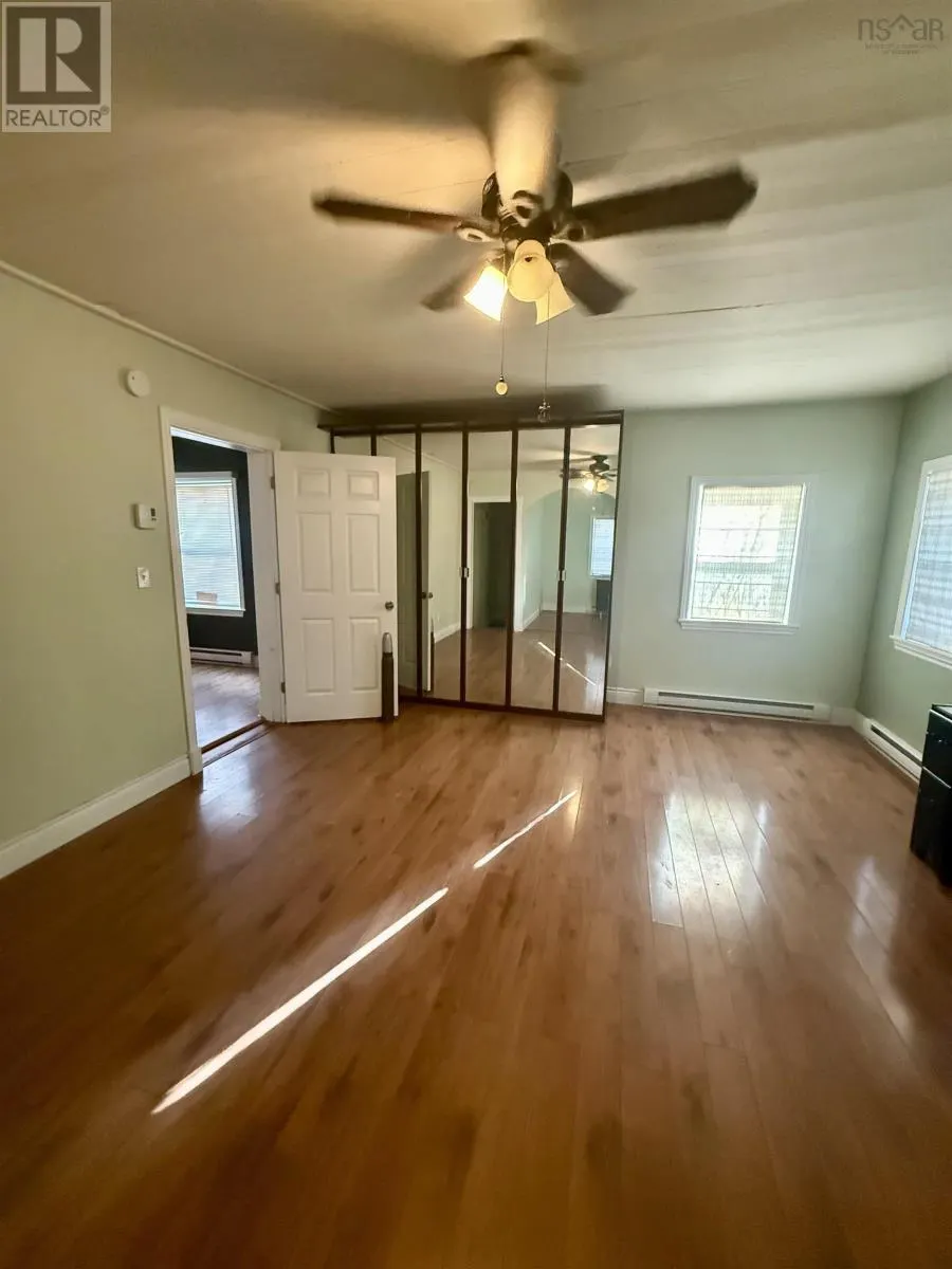 2774 East River West Side Route